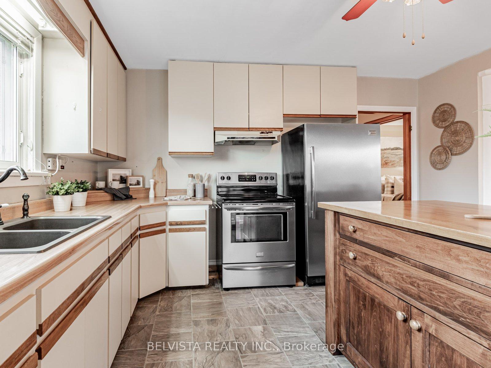 Photo 14 of 369 Lasalle Avenue, Oshawa, Central — HOMEH