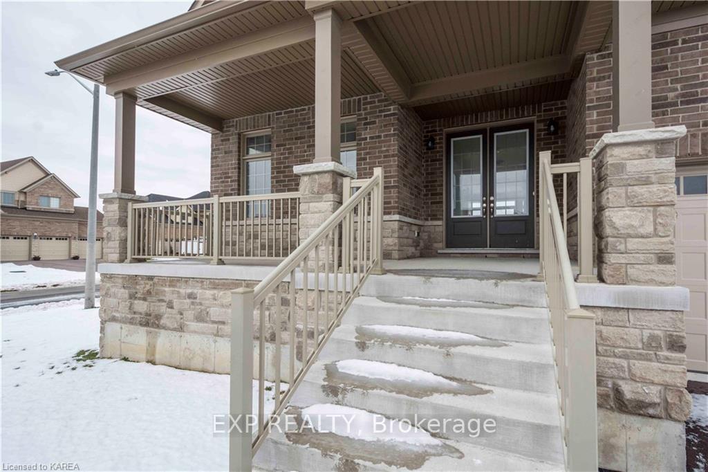 Photo 3 of 28 Summer Breeze Drive N, Quinte West, Murray Ward — HOMEH