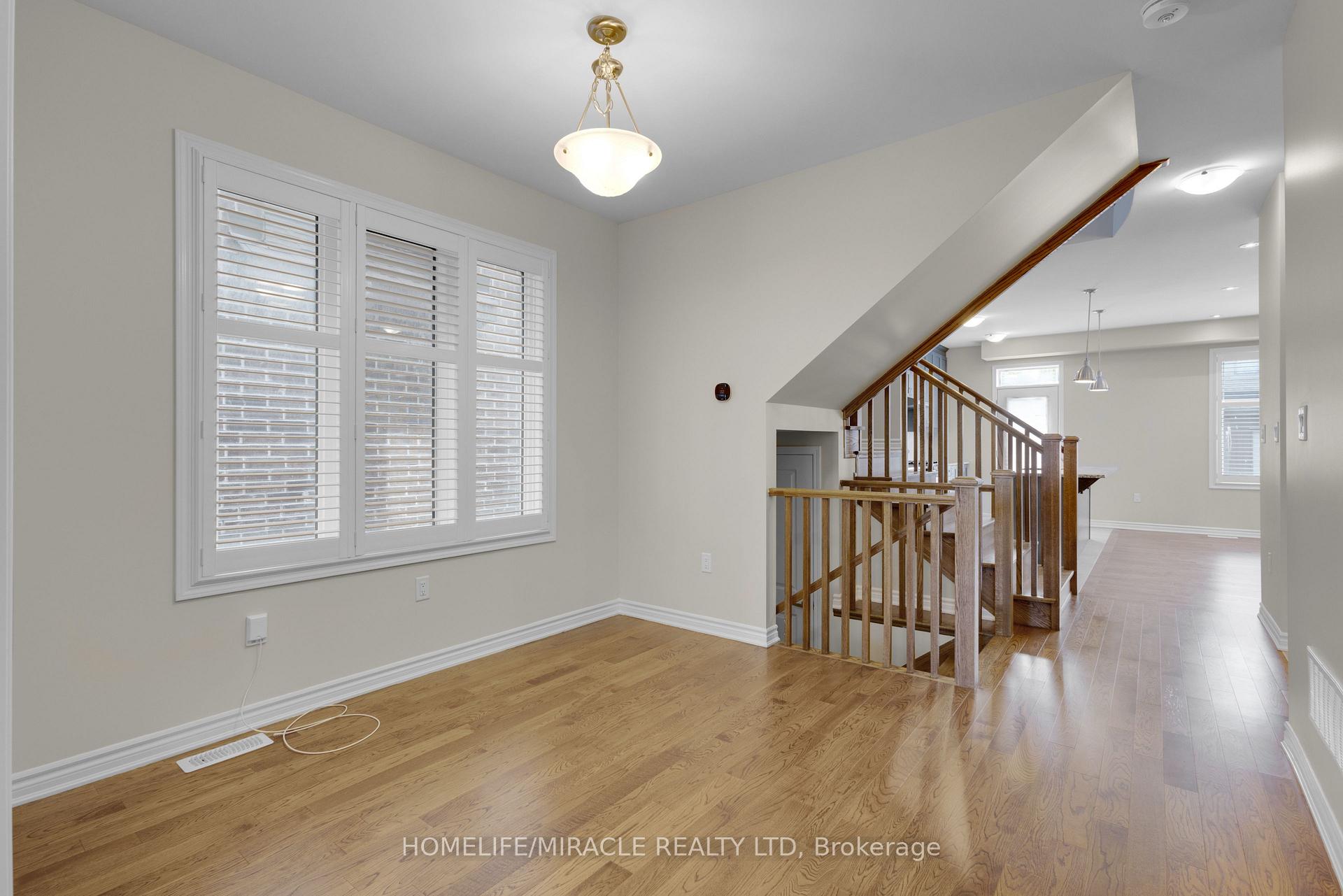 Photo 4 of 1433 Kerrydale Avenue, Pickering, Rural Pickering — HOMEH