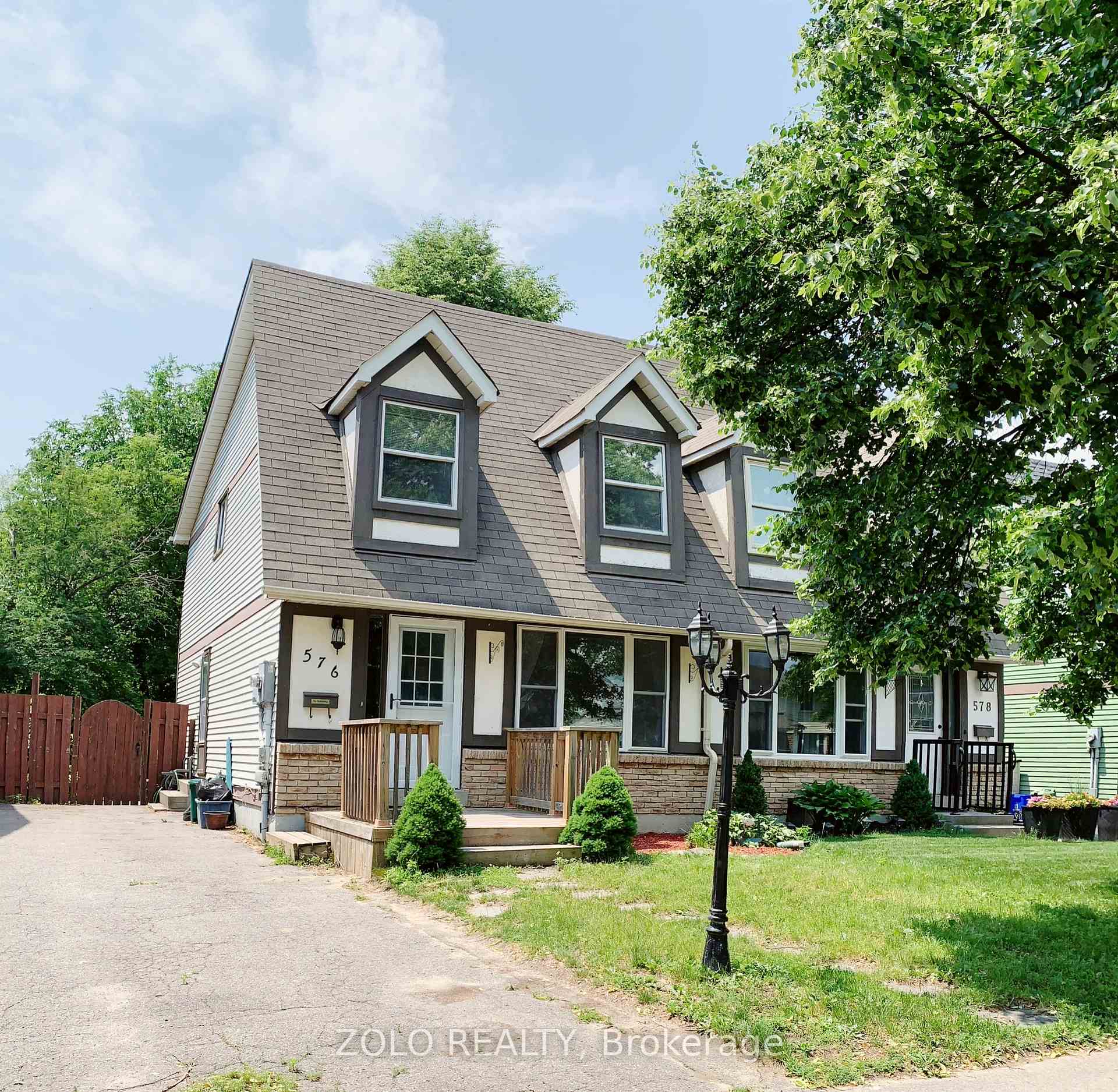 Photo 1 of Unit Main and Upper Unit Only, 576 Camelot Drive, Oshawa, Eastdale — HOMEH
