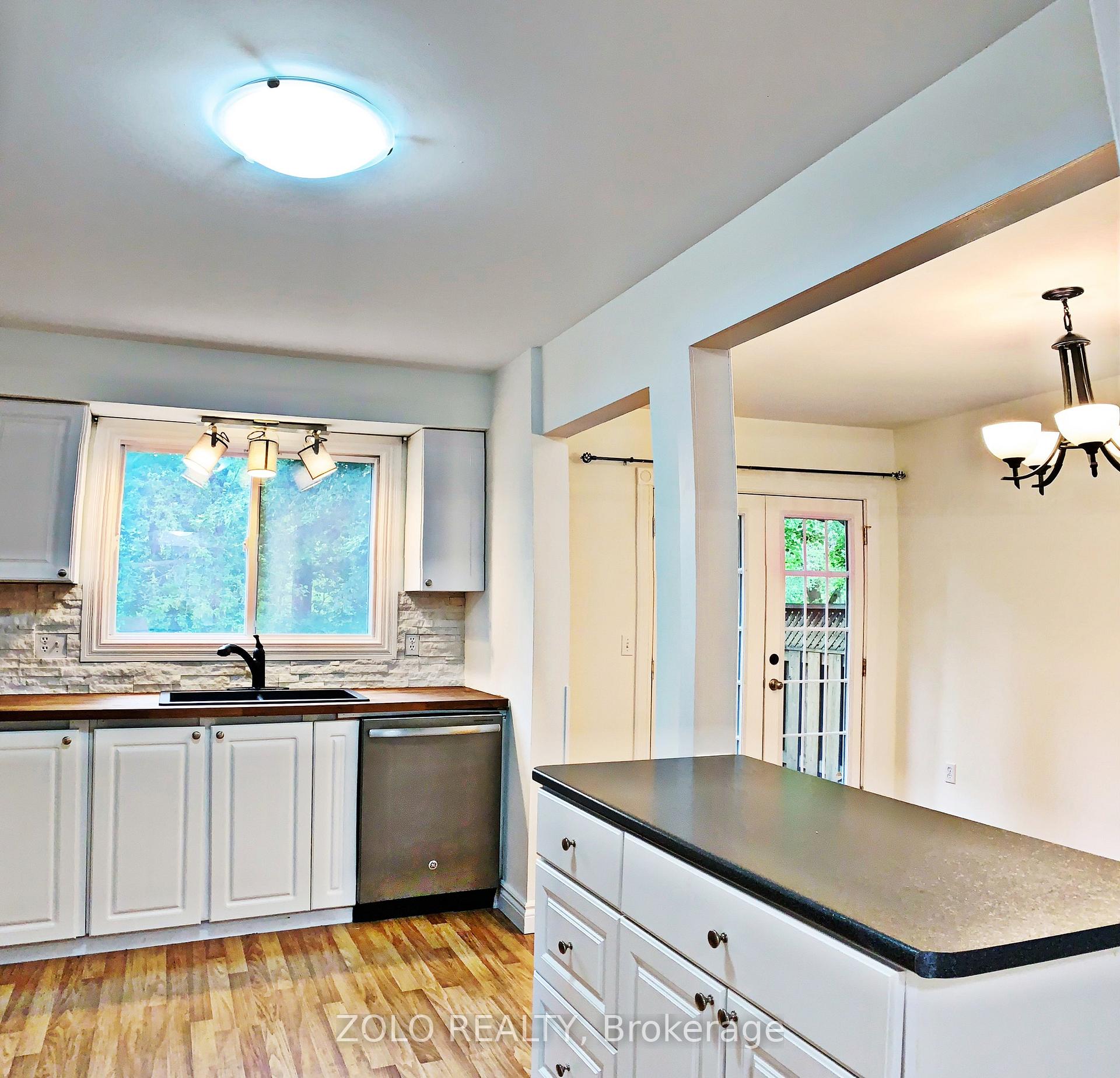 Photo 5 of Unit Main and Upper Unit Only, 576 Camelot Drive, Oshawa, Eastdale — HOMEH