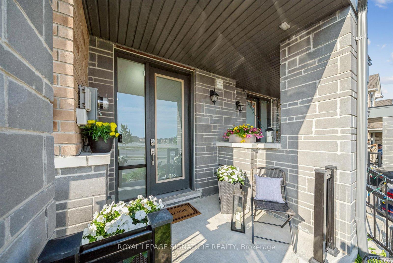 Photo 2 of 1156 Drawstring Lane, Pickering, Rural Pickering — HOMEH
