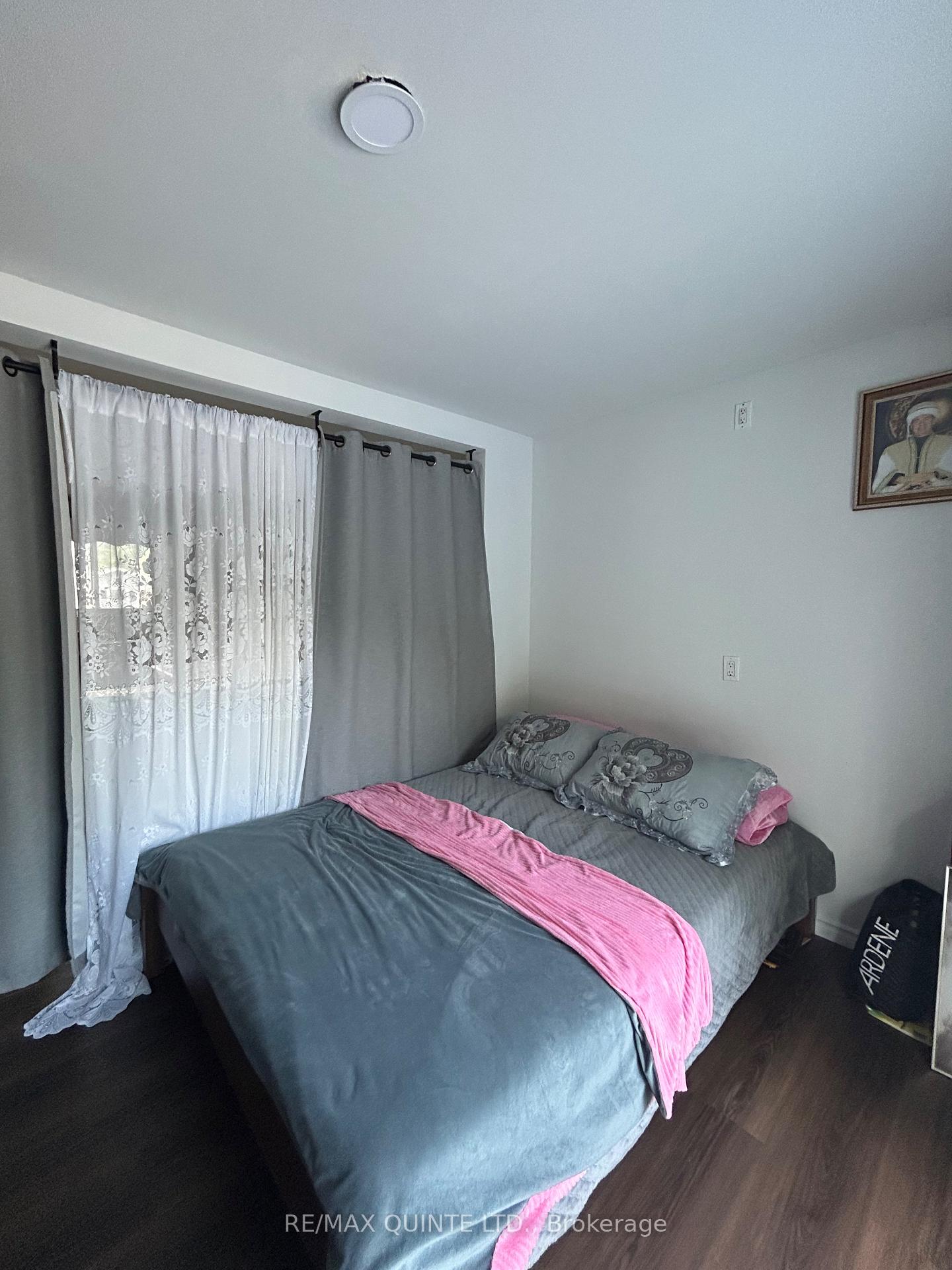Photo 6 of 17 Quinte Road, Quinte West, Sidney Ward — HOMEH