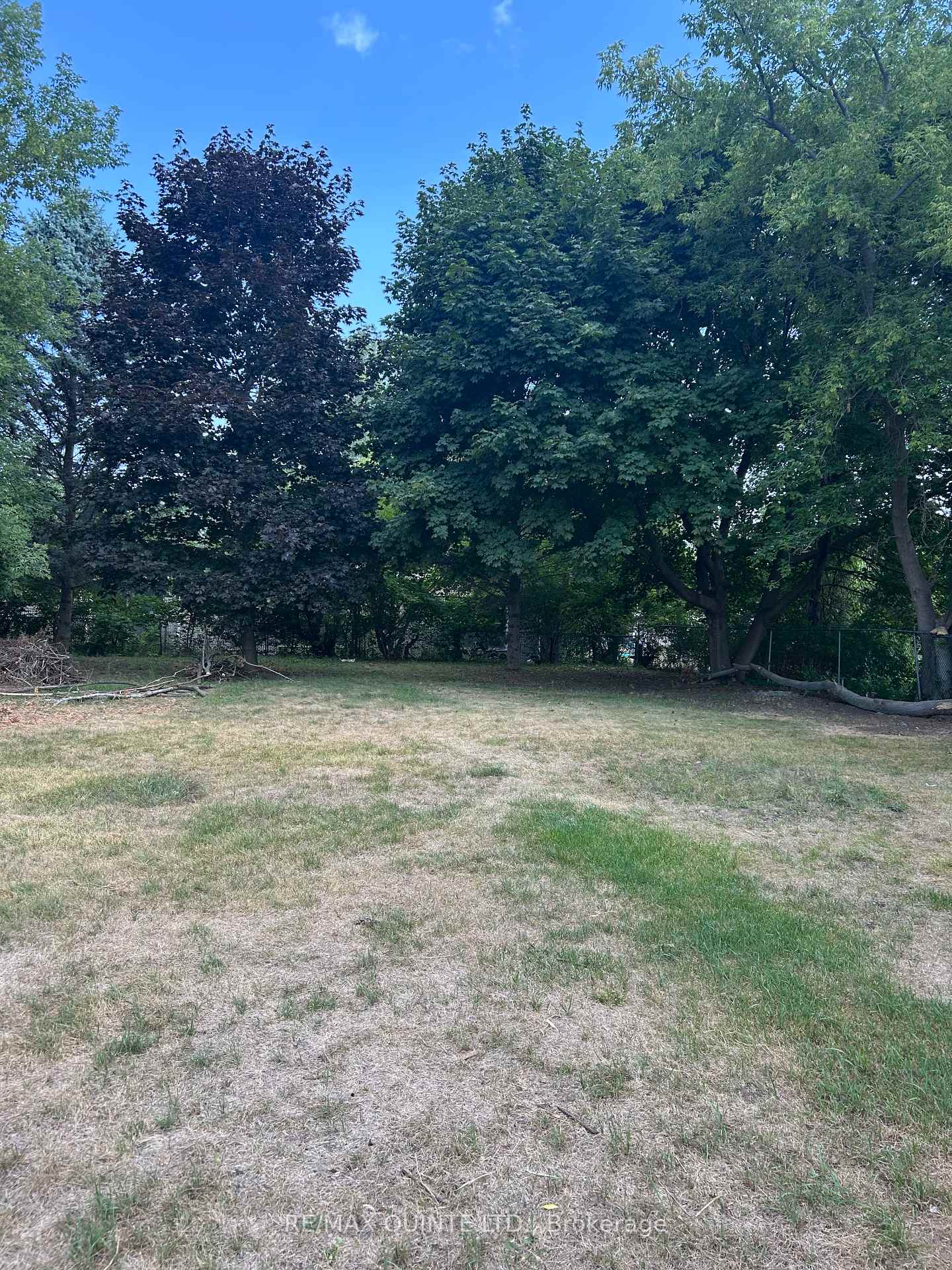 Photo 14 of 17 Quinte Road, Quinte West, Sidney Ward — HOMEH