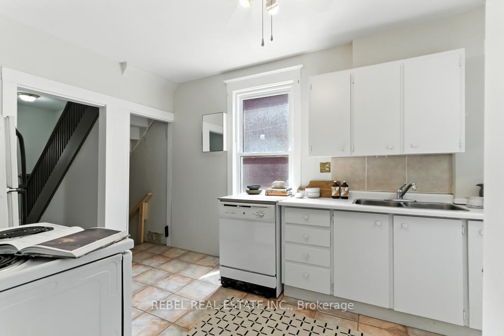Photo 13 of 178 Arthur Street, Oshawa, Central — HOMEH