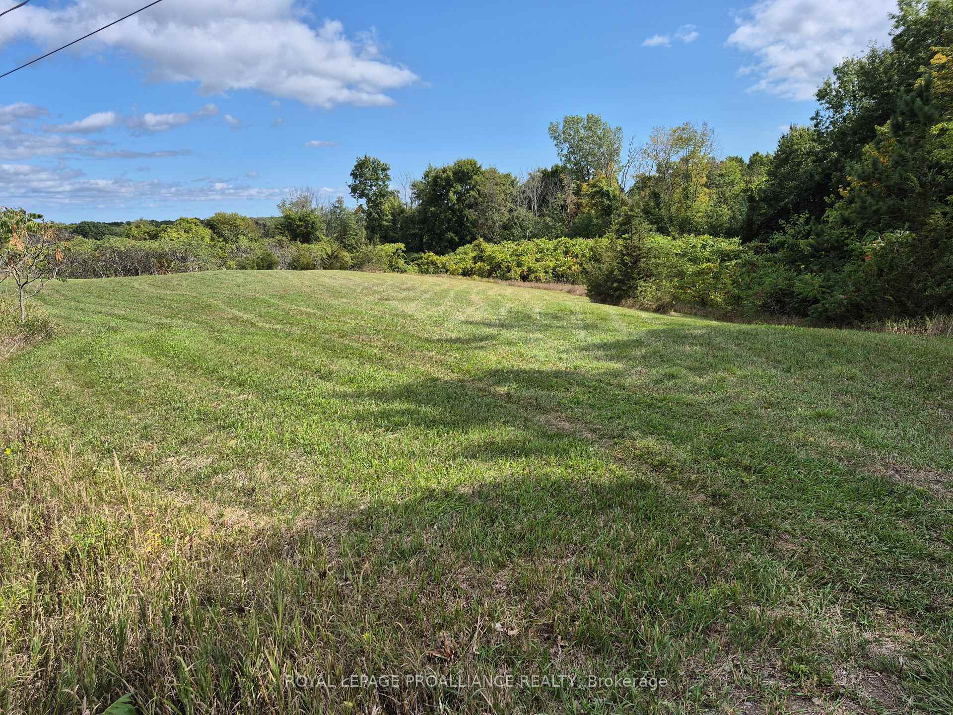 Photo 2 of 517 Downs Road, Quinte West, Murray Ward — HOMEH