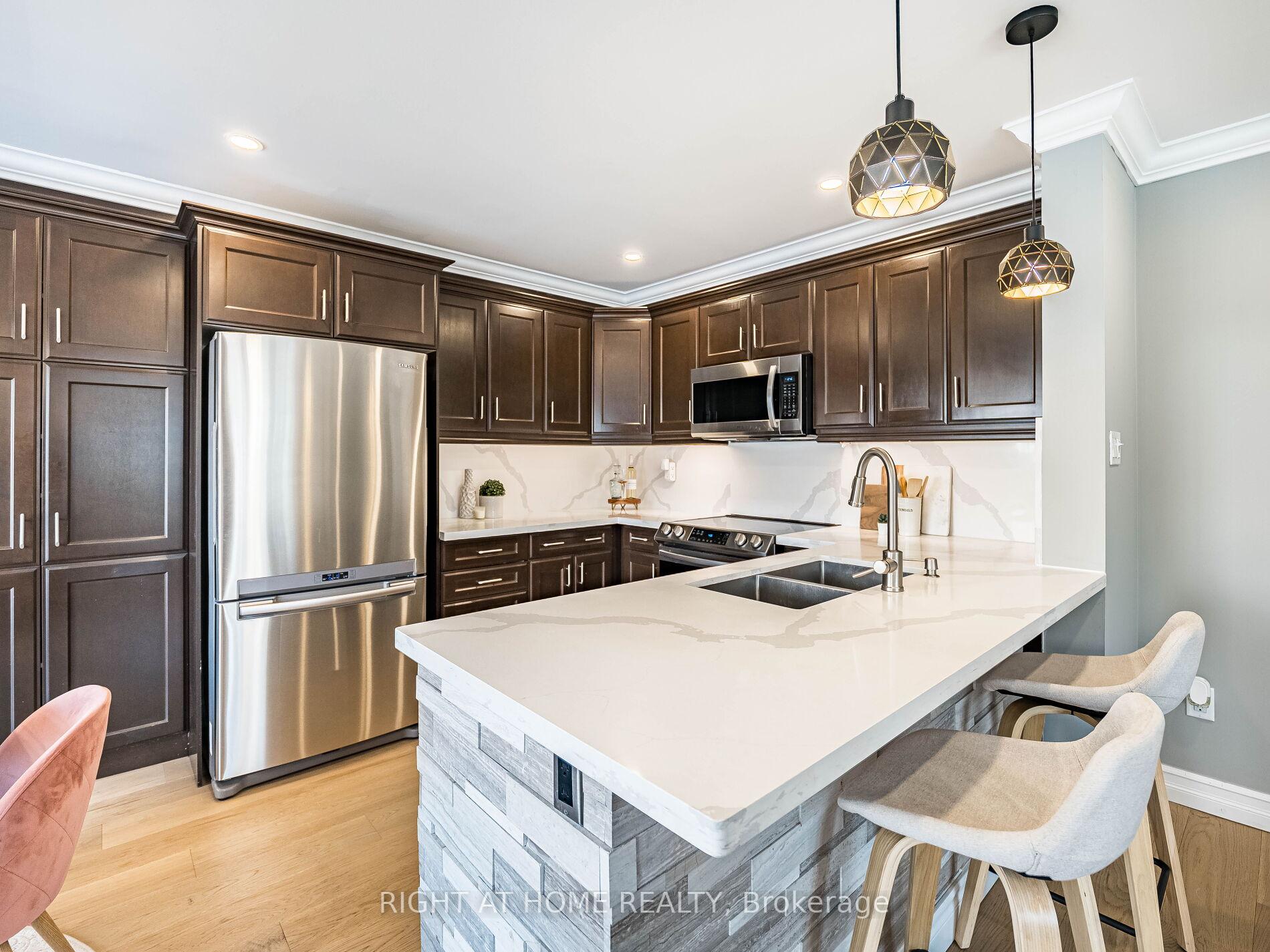 Photo 18 of 645 Gervais Terrace, Milton, Coates — HOMEH
