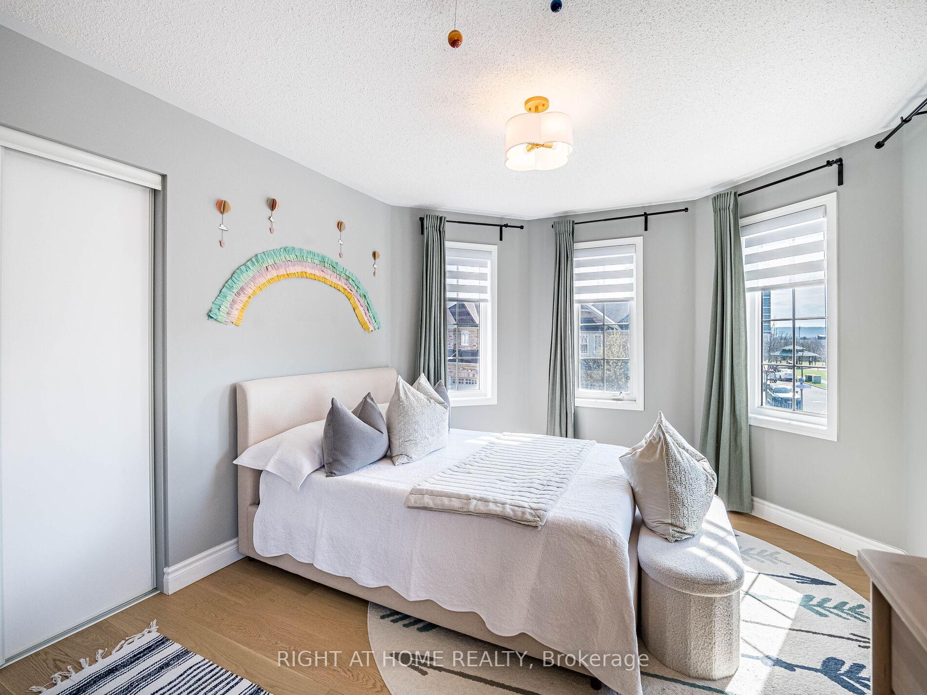 Photo 32 of 645 Gervais Terrace, Milton, Coates — HOMEH