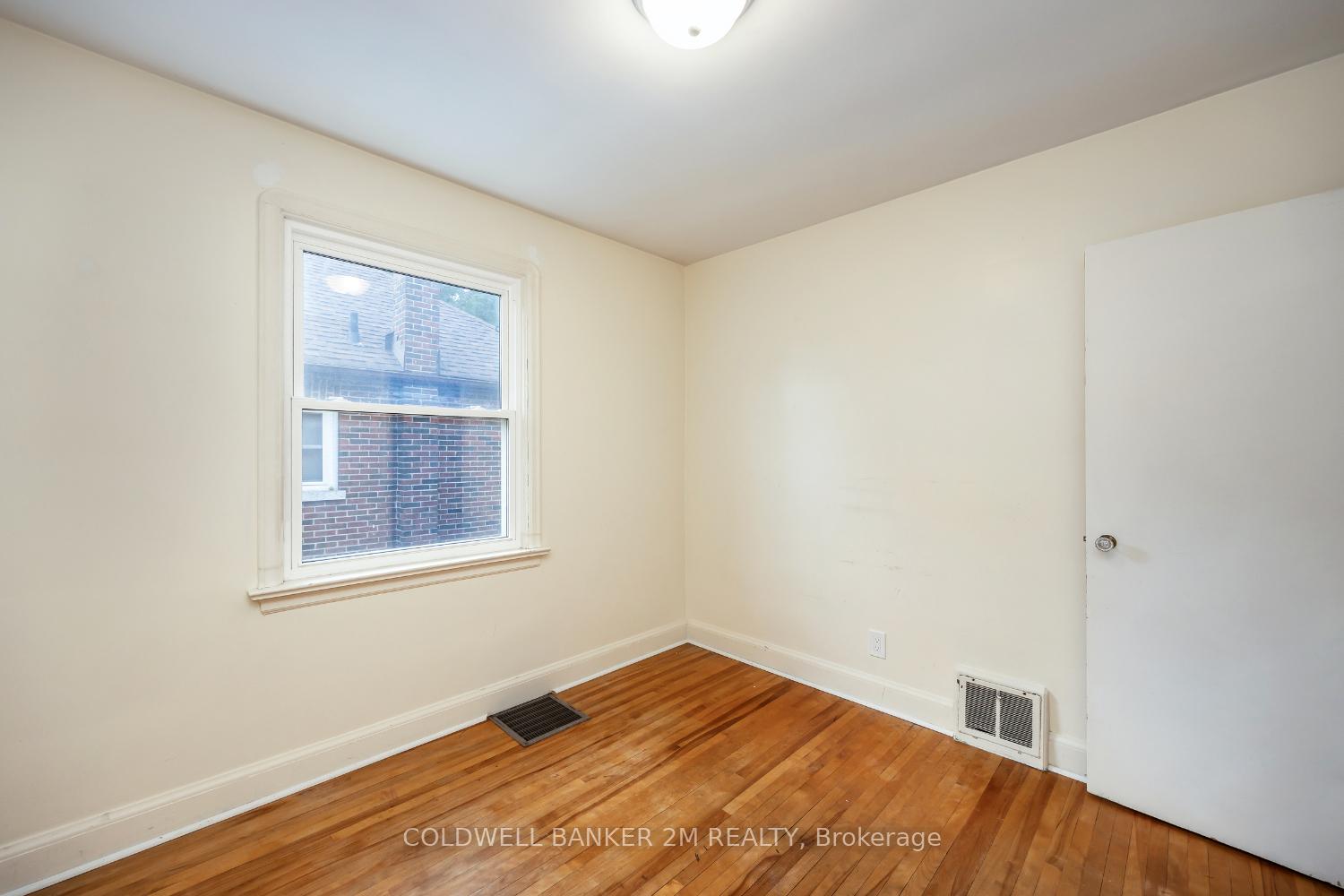Photo 16 of 470 Colborne Street E, Oshawa, O'Neill — HOMEH