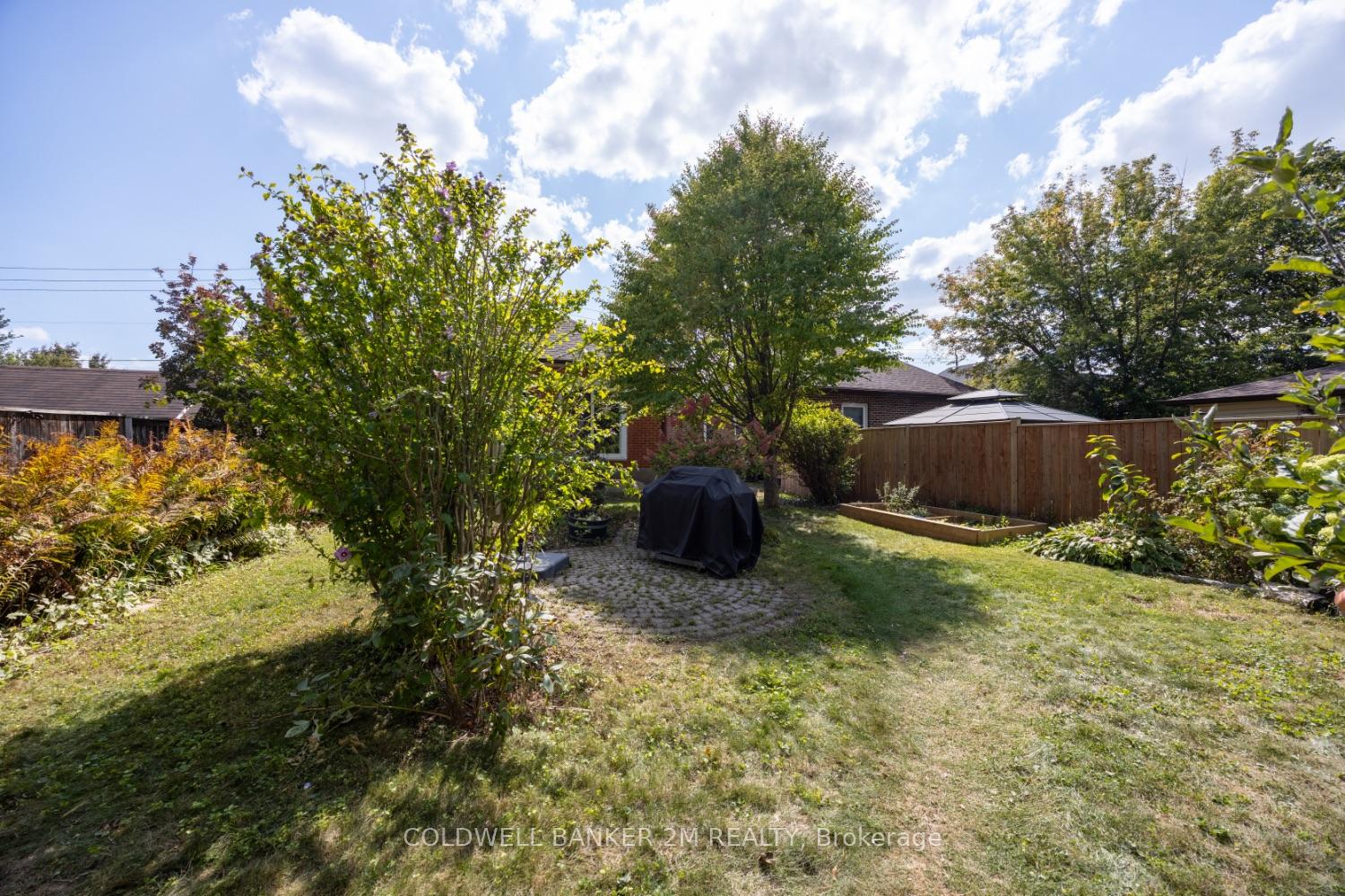 Photo 21 of 470 Colborne Street E, Oshawa, O'Neill — HOMEH