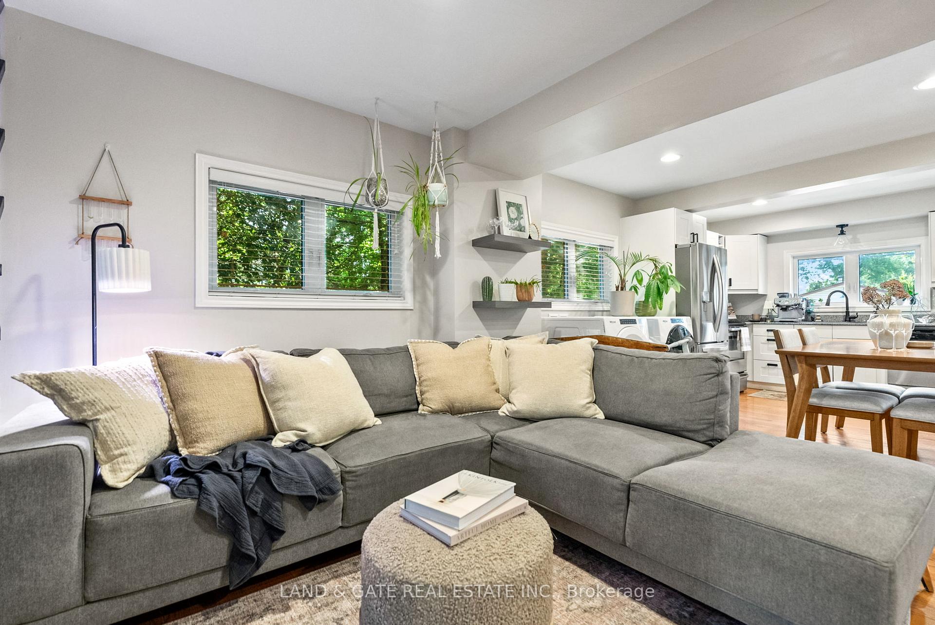 Photo 19 of 155 Rosedale Avenue, Oshawa, O'Neill — HOMEH