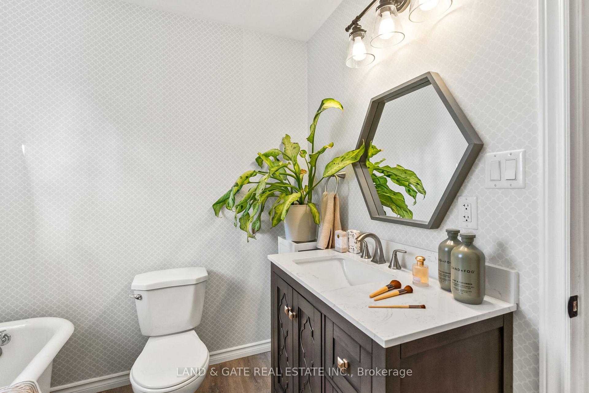 Photo 41 of 155 Rosedale Avenue, Oshawa, O'Neill — HOMEH