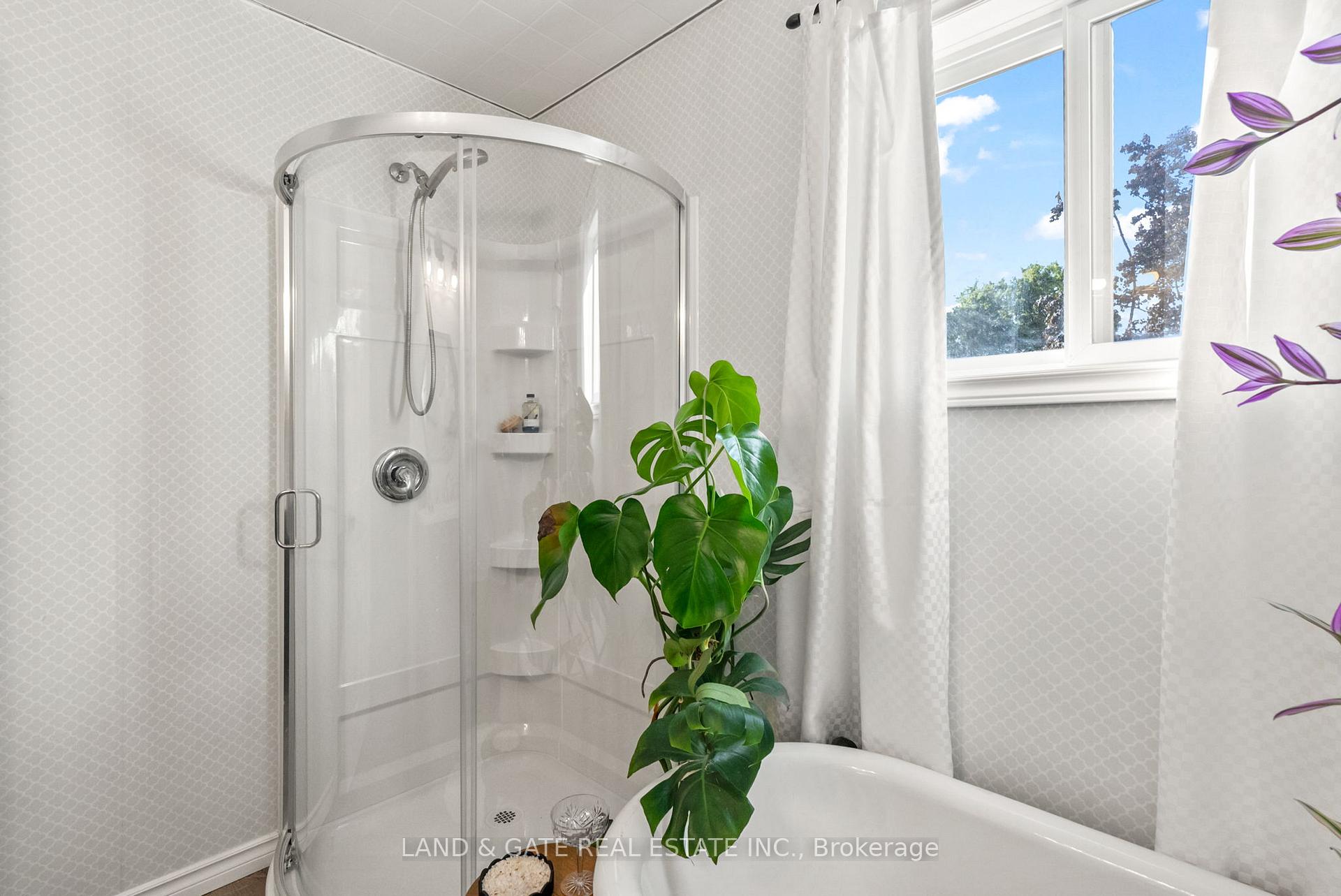 Photo 42 of 155 Rosedale Avenue, Oshawa, O'Neill — HOMEH