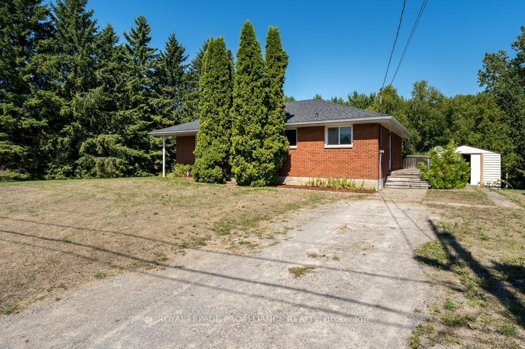 Photo 4 of 350 Mill Street, Quinte West, Murray Ward — HOMEH