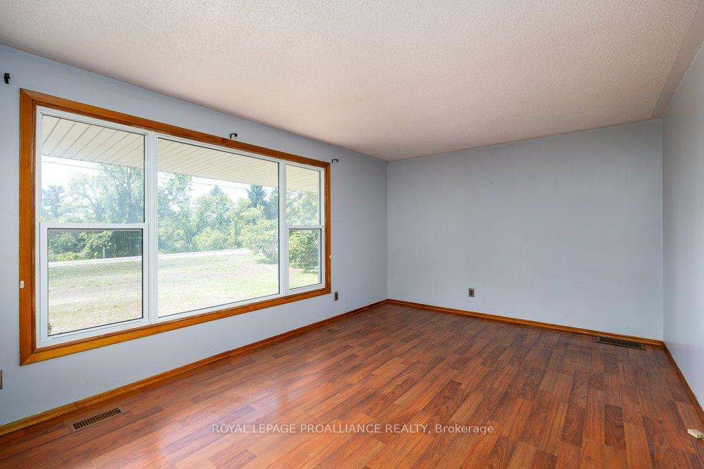 Photo 16 of 350 Mill Street, Quinte West, Murray Ward — HOMEH