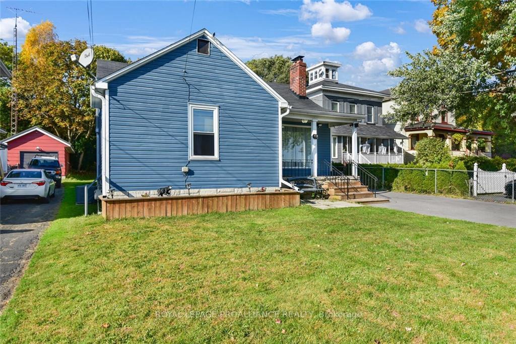 Photo 3 of 470 Dibble Street W, Prescott — HOMEH