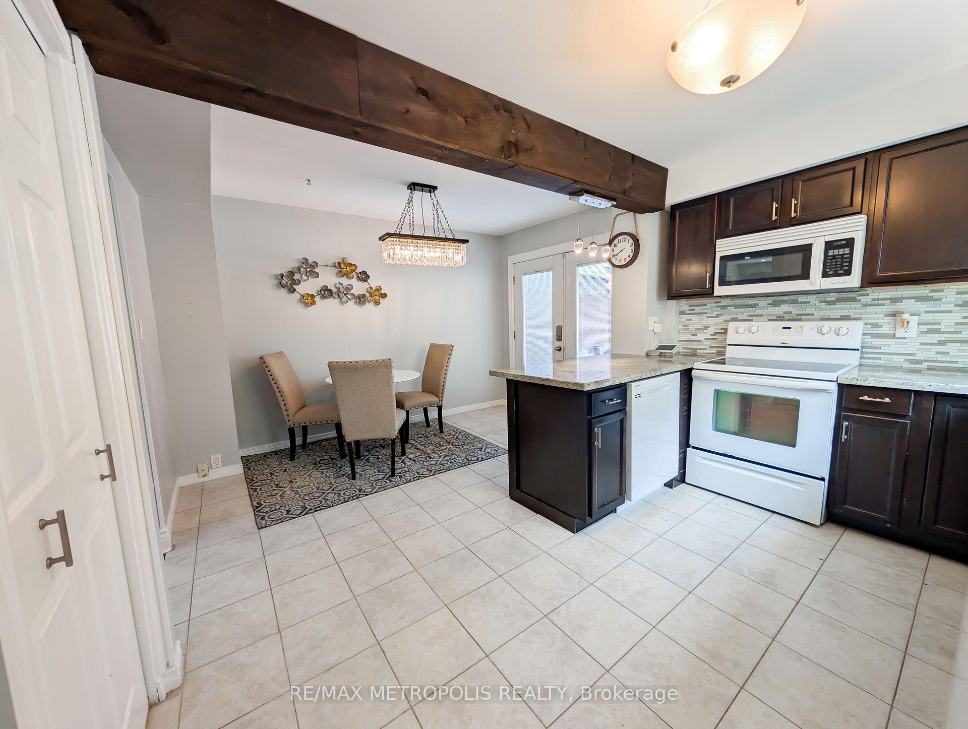 Photo 27 of 359 Calvert Court, Oshawa, Lakeview — HOMEH