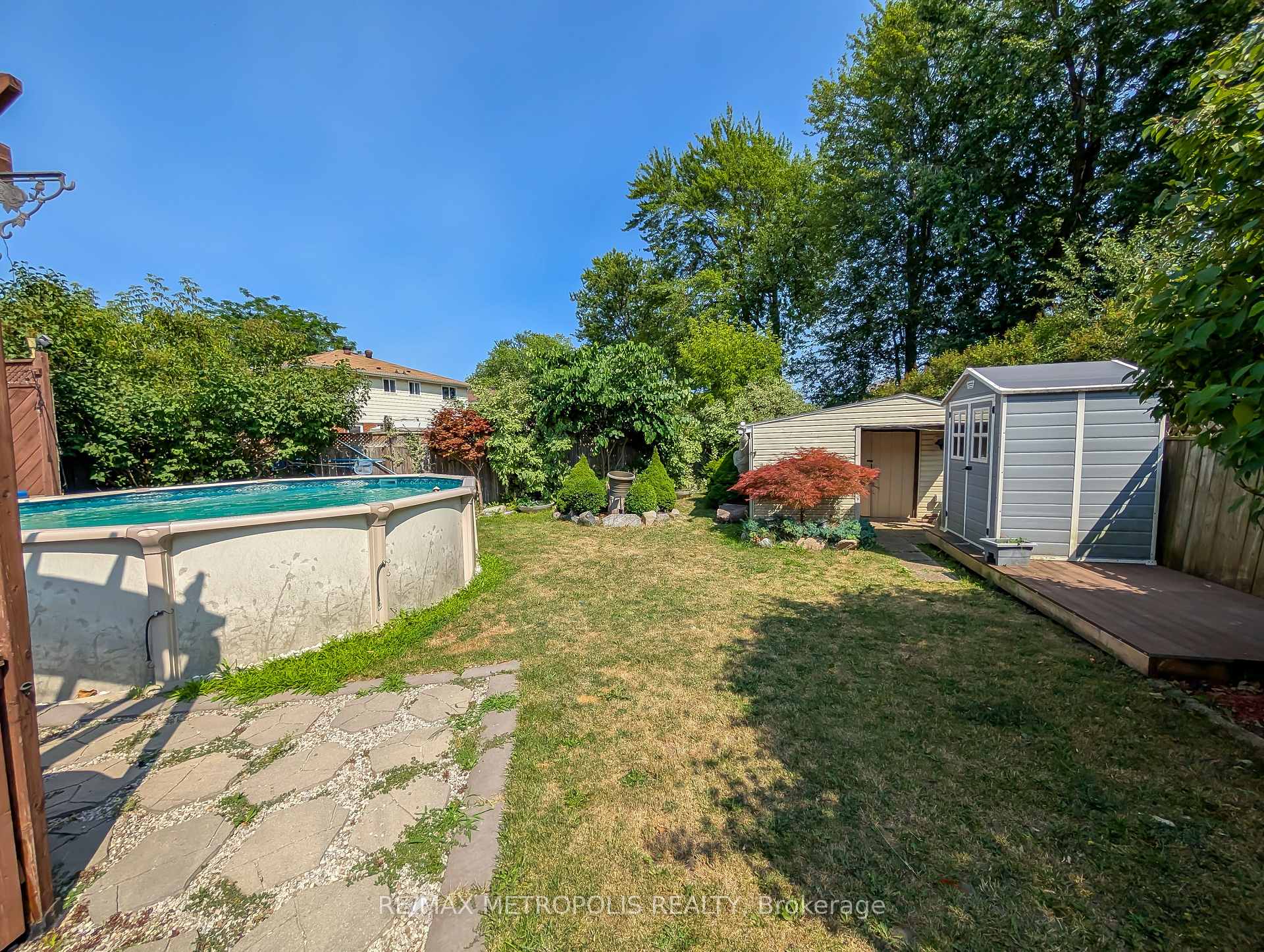 Photo 39 of 359 Calvert Court, Oshawa, Lakeview — HOMEH