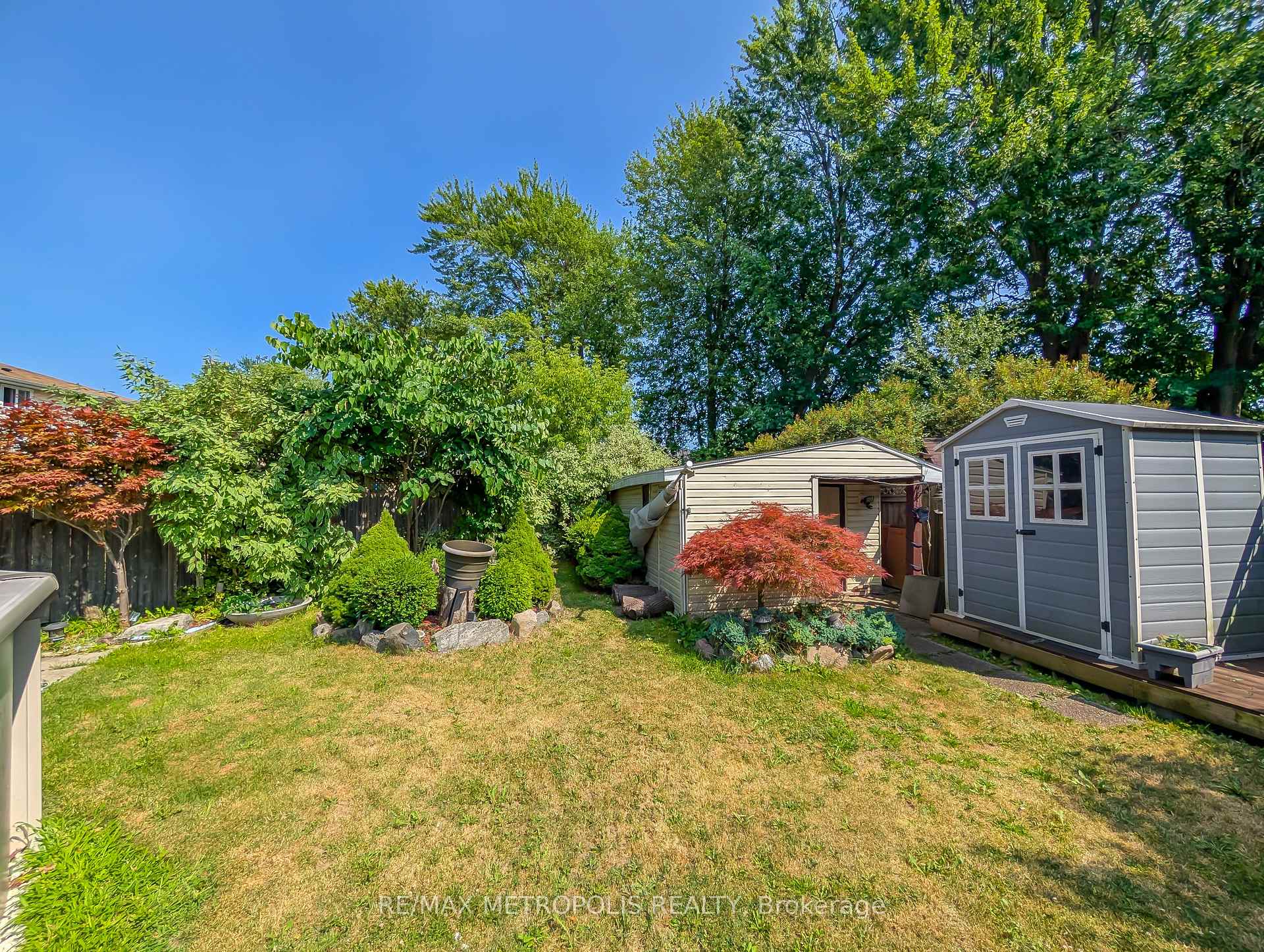 Photo 40 of 359 Calvert Court, Oshawa, Lakeview — HOMEH