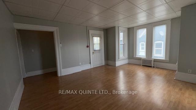 Photo 8 of Unit 3, 116 King Street, Quinte West, Trenton Ward — HOMEH