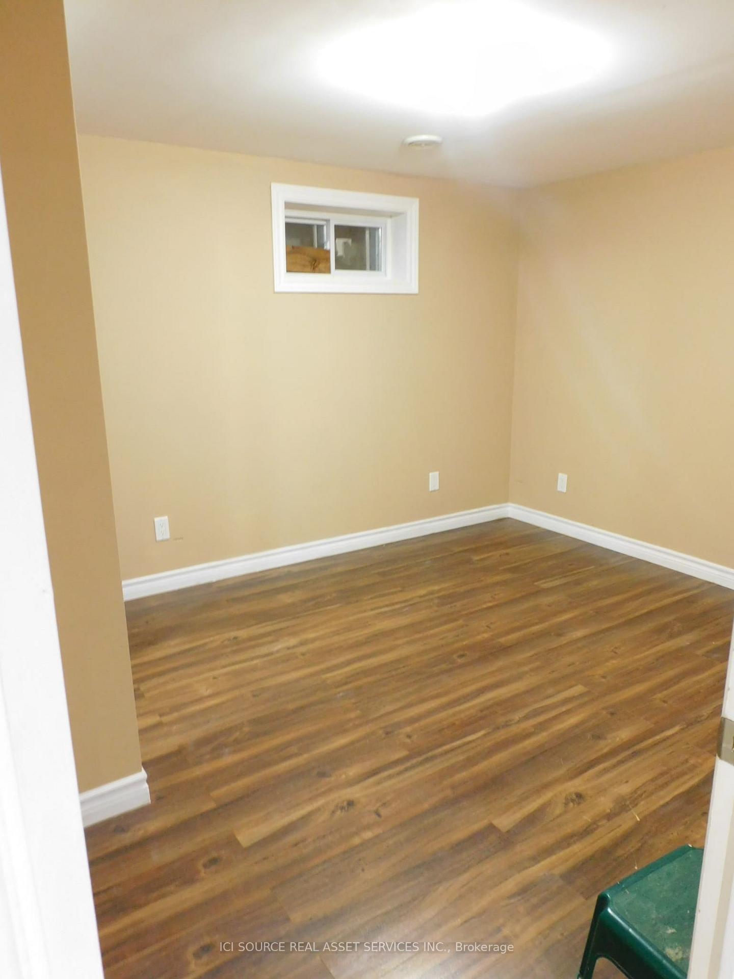 Photo 14 of Unit A, 1330 Poprad Avenue, Pickering, Bay Ridges — HOMEH