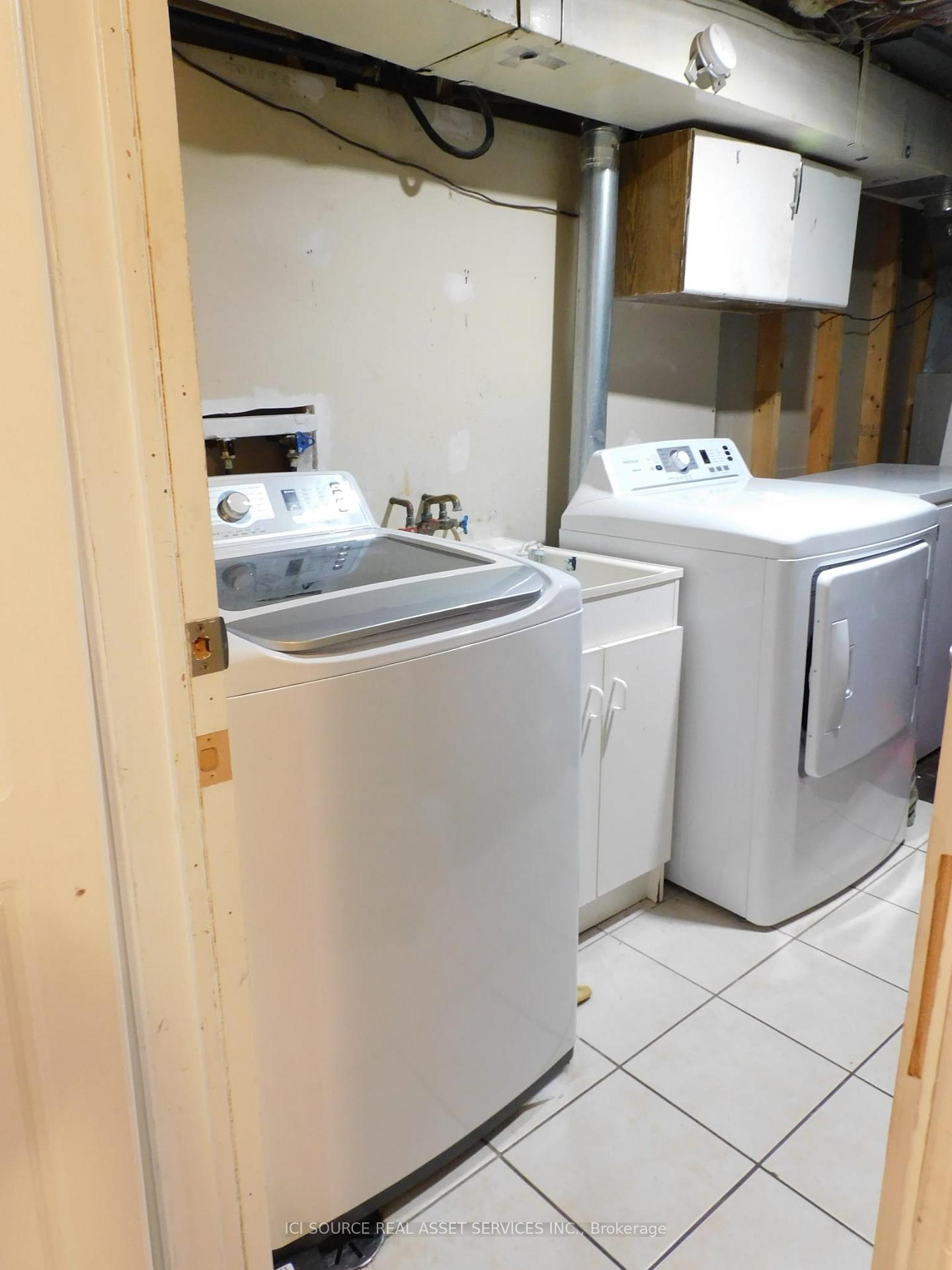 Photo 18 of Unit A, 1330 Poprad Avenue, Pickering, Bay Ridges — HOMEH