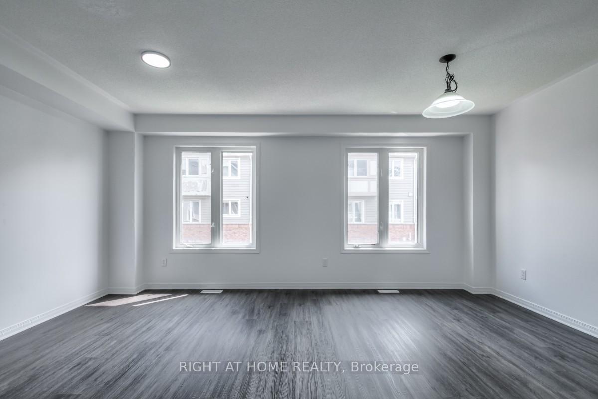 Photo 6 of Unit 60, 1850 Kingston Road, Pickering, Village East — HOMEH