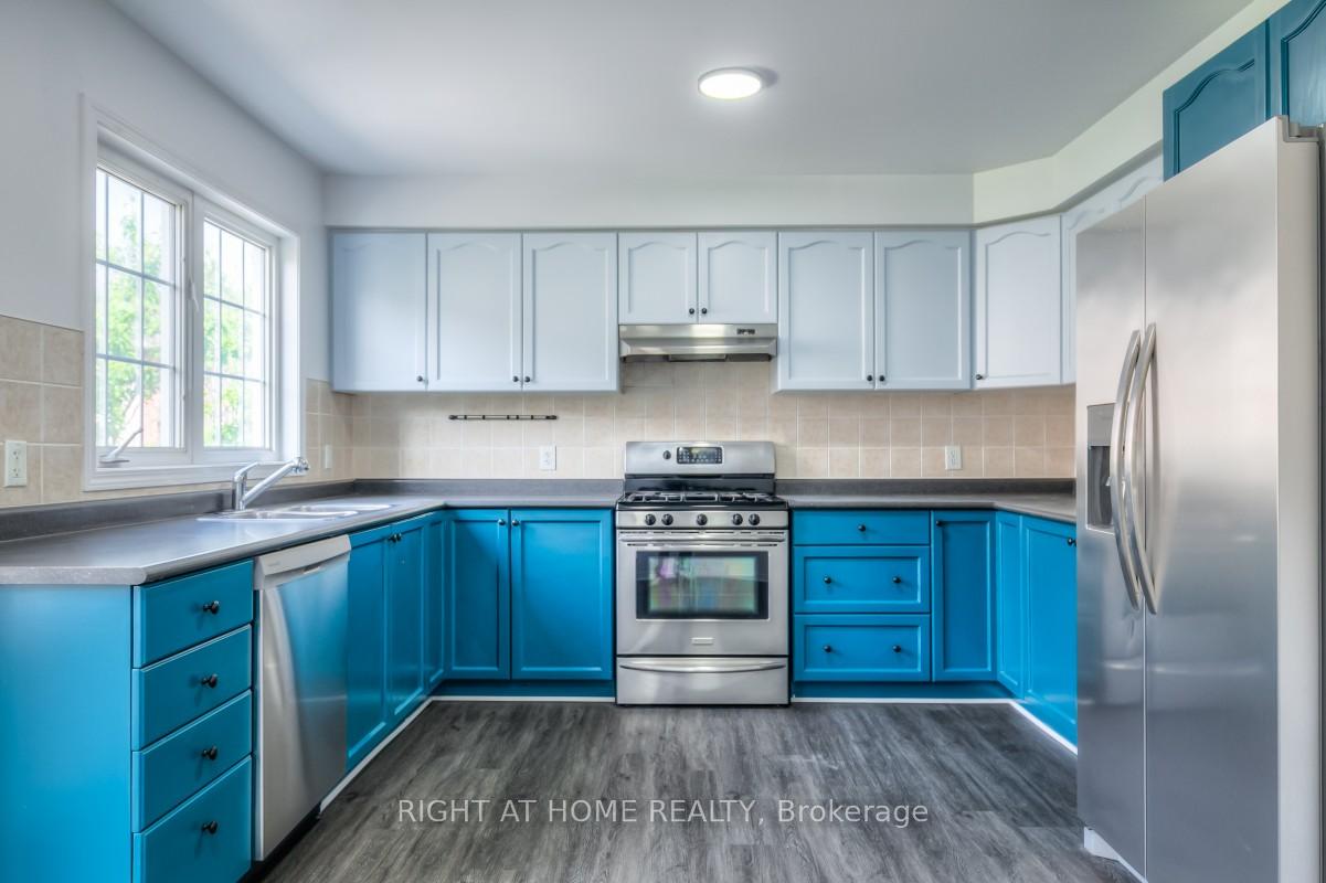 Photo 10 of Unit 60, 1850 Kingston Road, Pickering, Village East — HOMEH