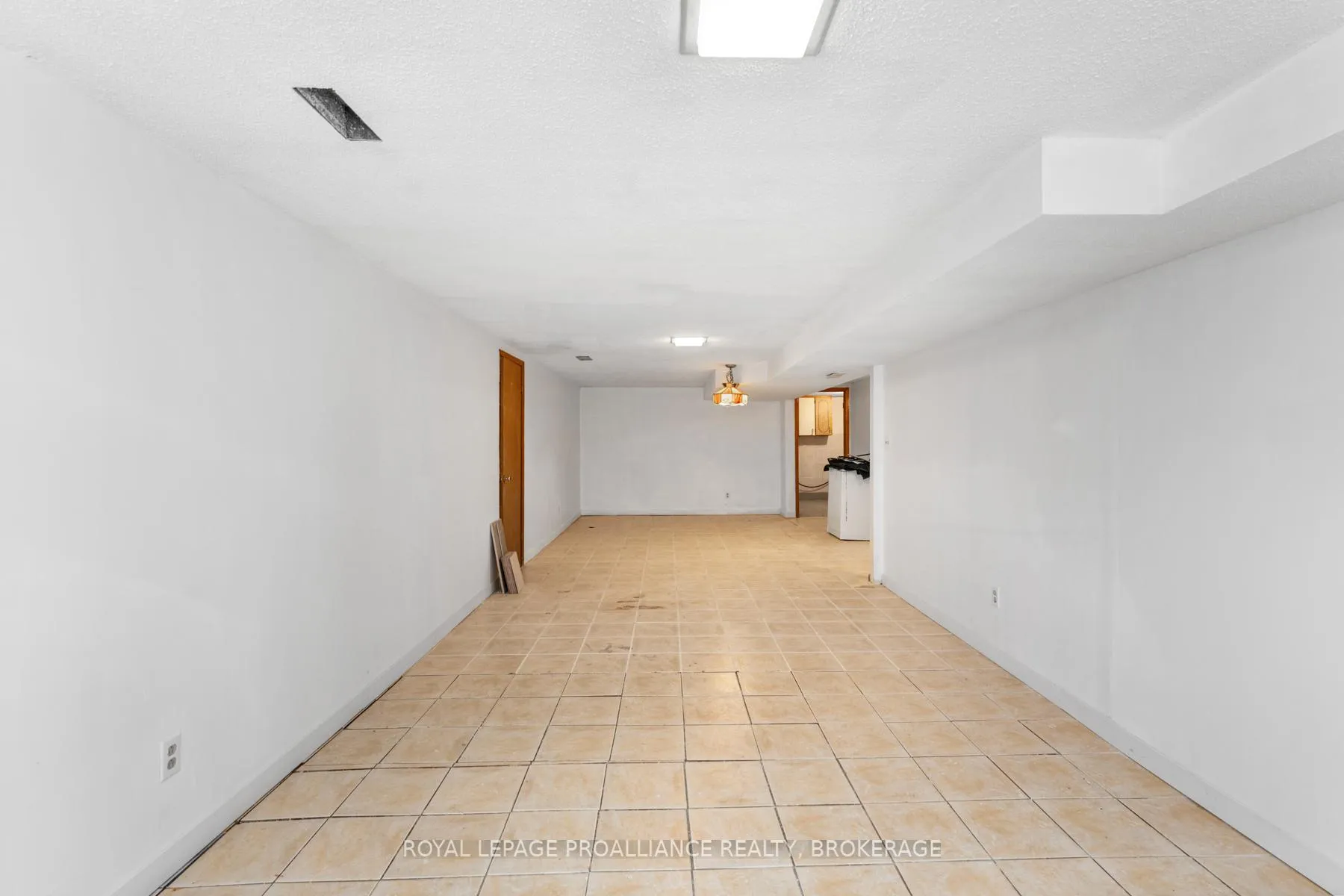 Photo 22 of 5 Armour Crescent, Quinte West, Trenton Ward — HOMEH