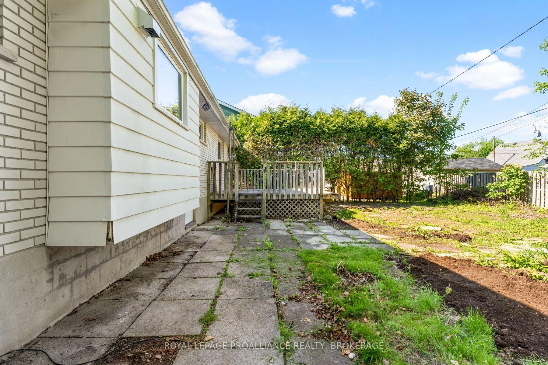Photo 32 of 5 Armour Crescent, Quinte West, Trenton Ward — HOMEH