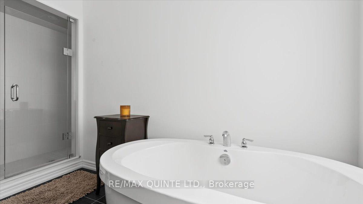 Photo 7 of 14 Monarch Road, Quinte West, Trenton Ward — HOMEH