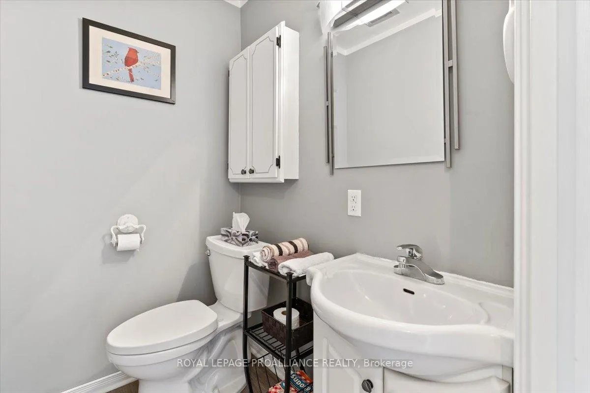 Photo 6 of 20 McQuade Drive, Quinte West, Trenton Ward — HOMEH