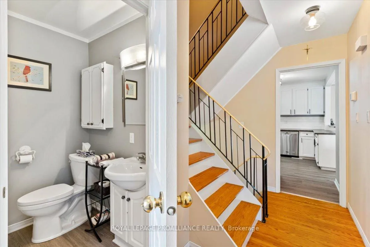 Photo 7 of 20 McQuade Drive, Quinte West, Trenton Ward — HOMEH