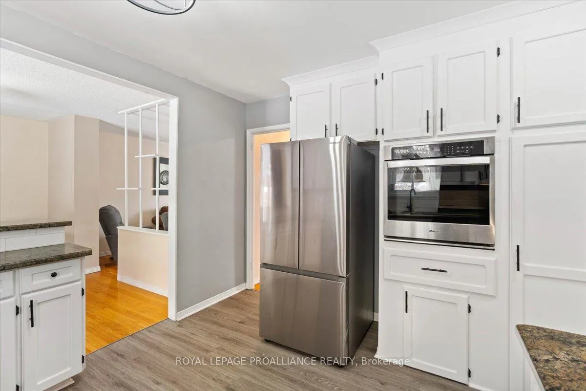 Photo 11 of 20 McQuade Drive, Quinte West, Trenton Ward — HOMEH