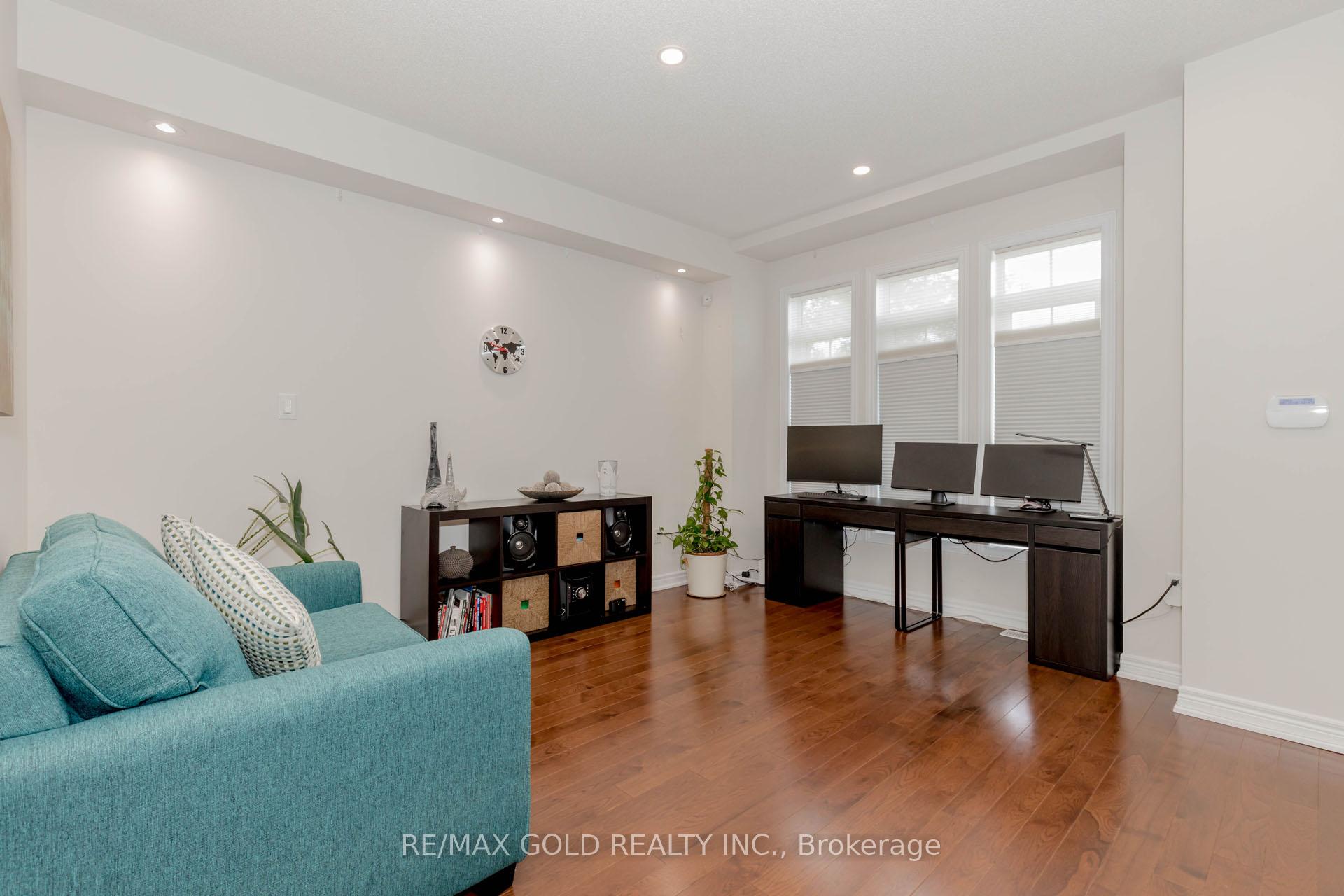 Photo 4 of Unit 3, 1965 Altona Road, Pickering, Highbush — HOMEH