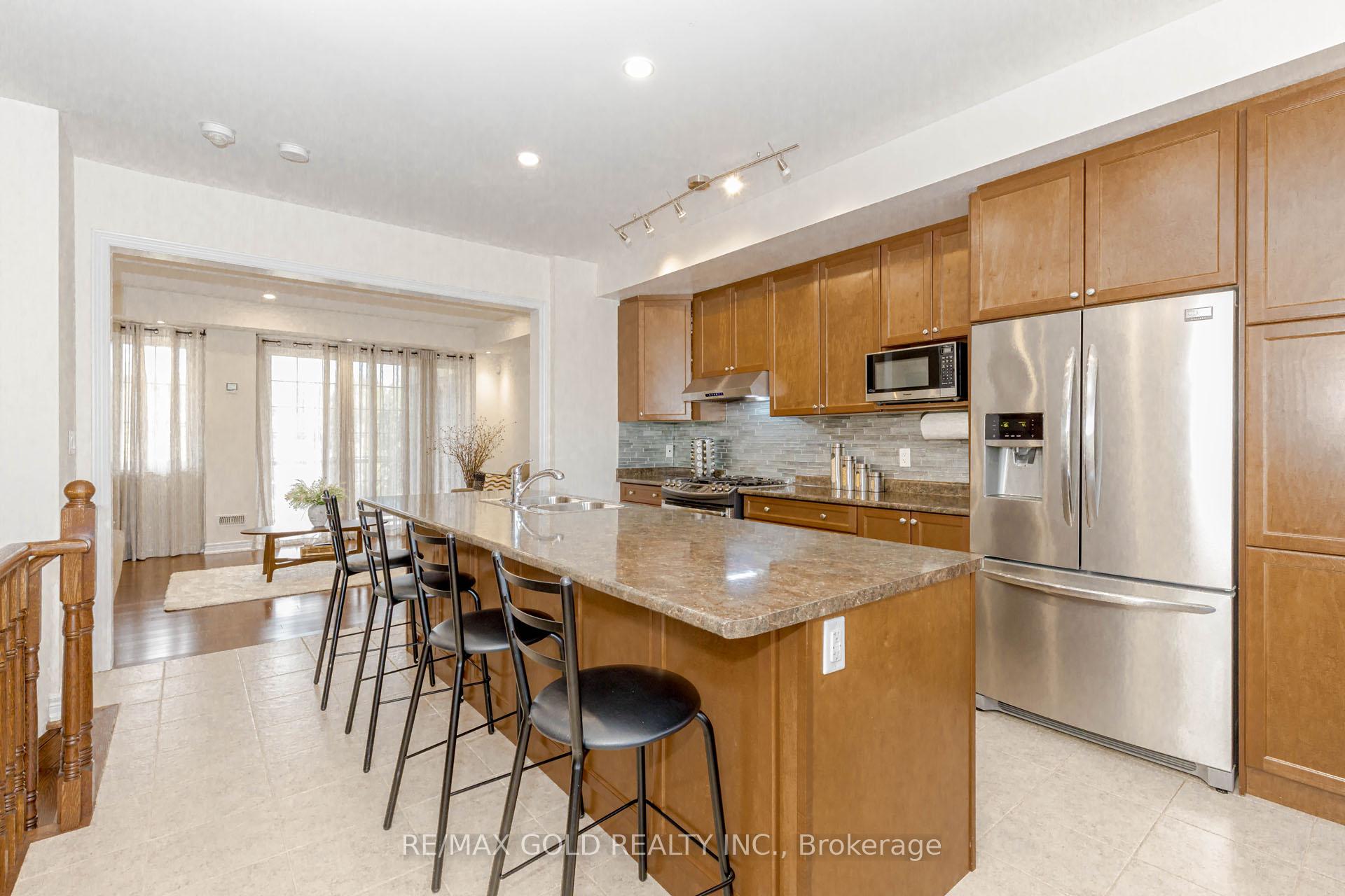 Photo 9 of Unit 3, 1965 Altona Road, Pickering, Highbush — HOMEH