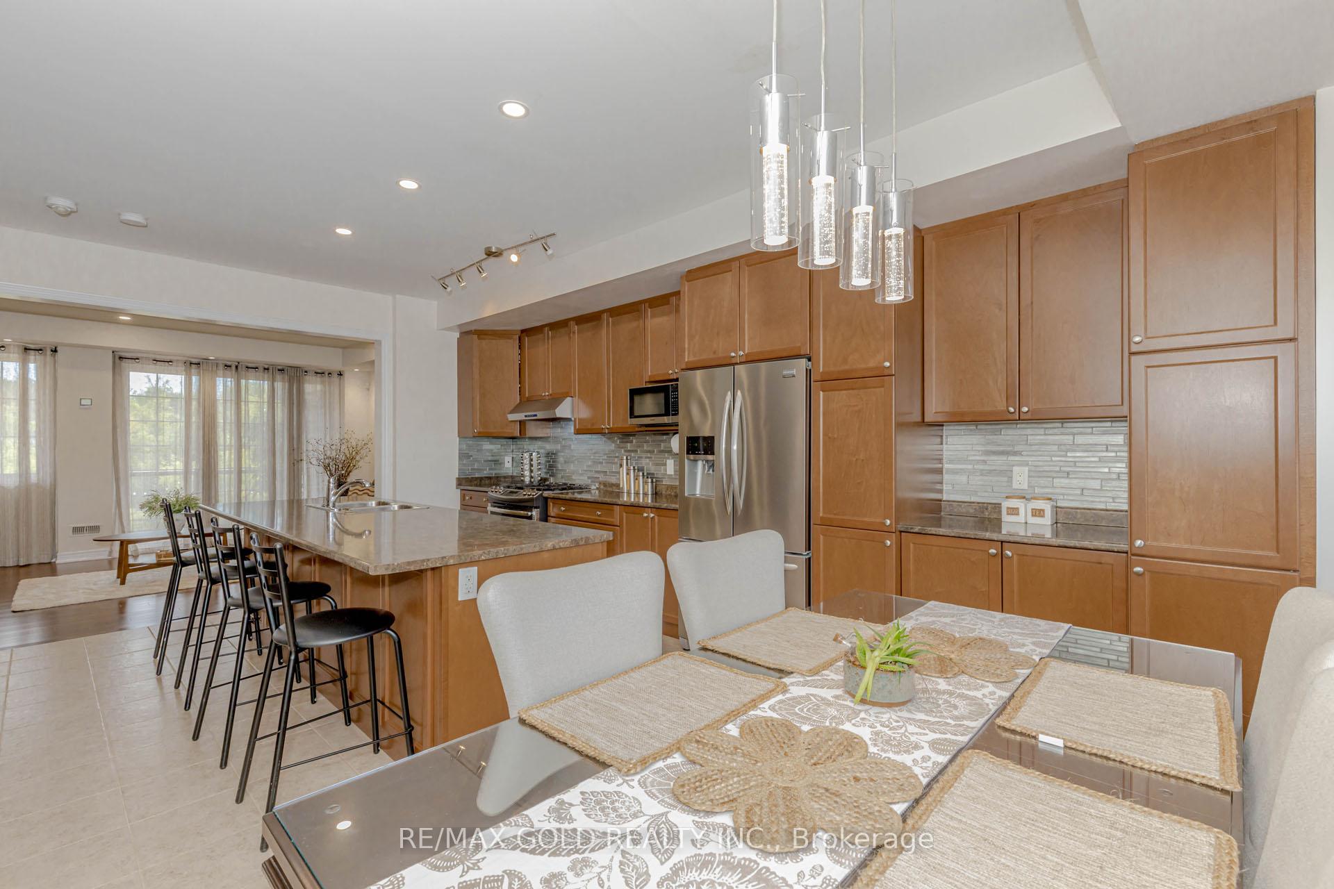 Photo 10 of Unit 3, 1965 Altona Road, Pickering, Highbush — HOMEH