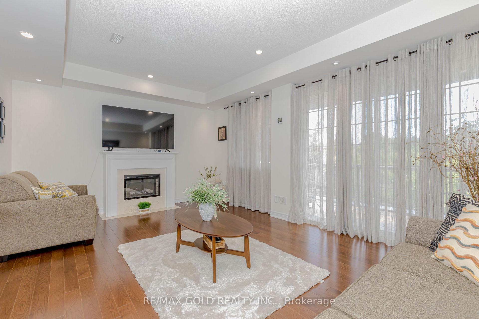 Photo 11 of Unit 3, 1965 Altona Road, Pickering, Highbush — HOMEH