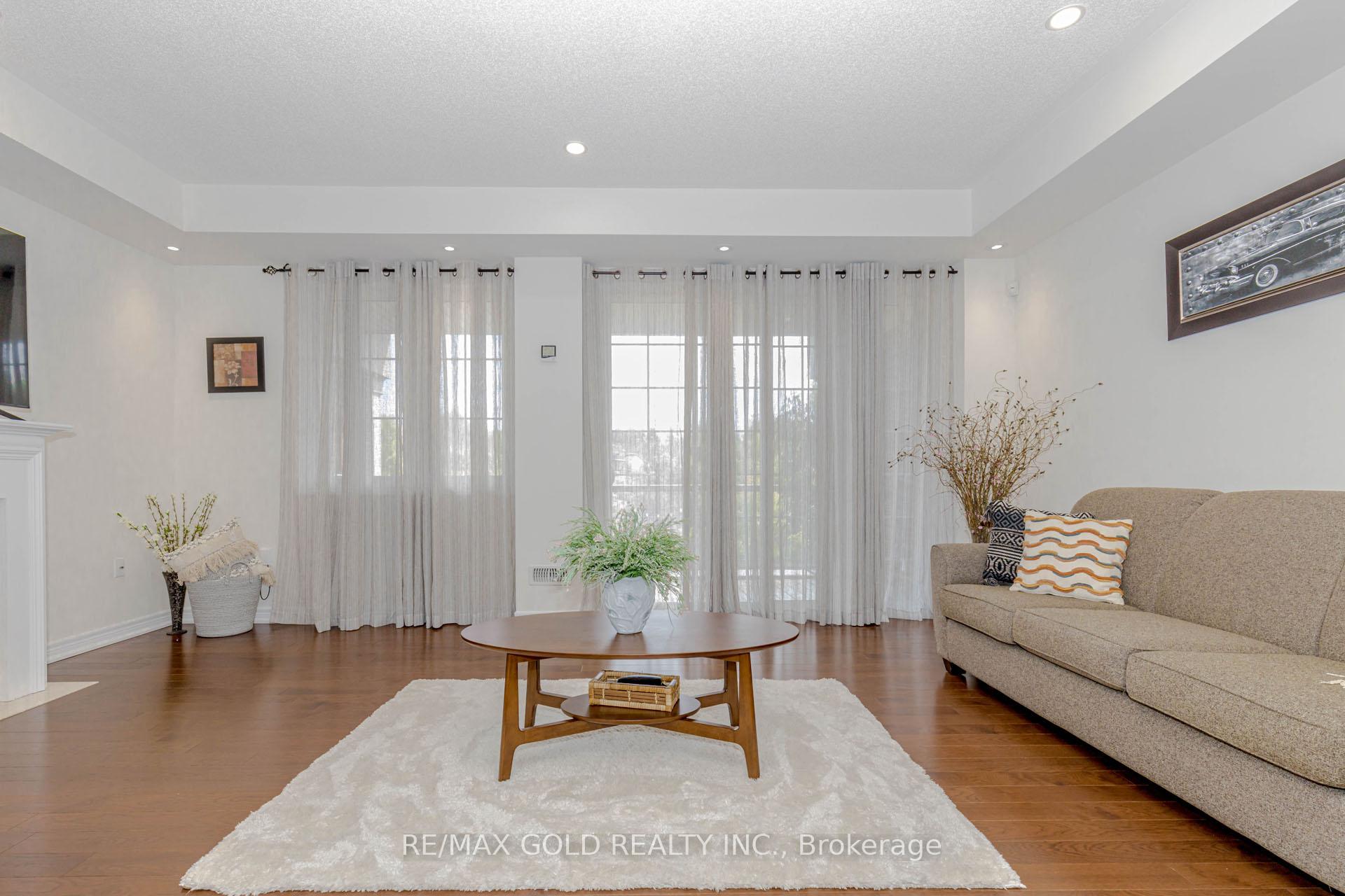 Photo 12 of Unit 3, 1965 Altona Road, Pickering, Highbush — HOMEH