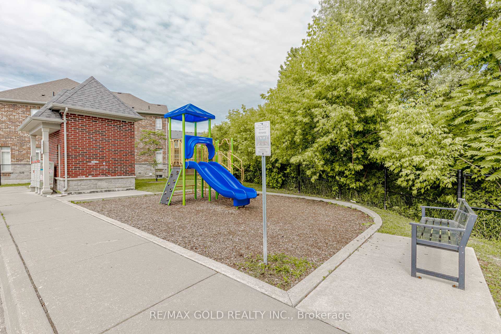 Photo 24 of Unit 3, 1965 Altona Road, Pickering, Highbush — HOMEH