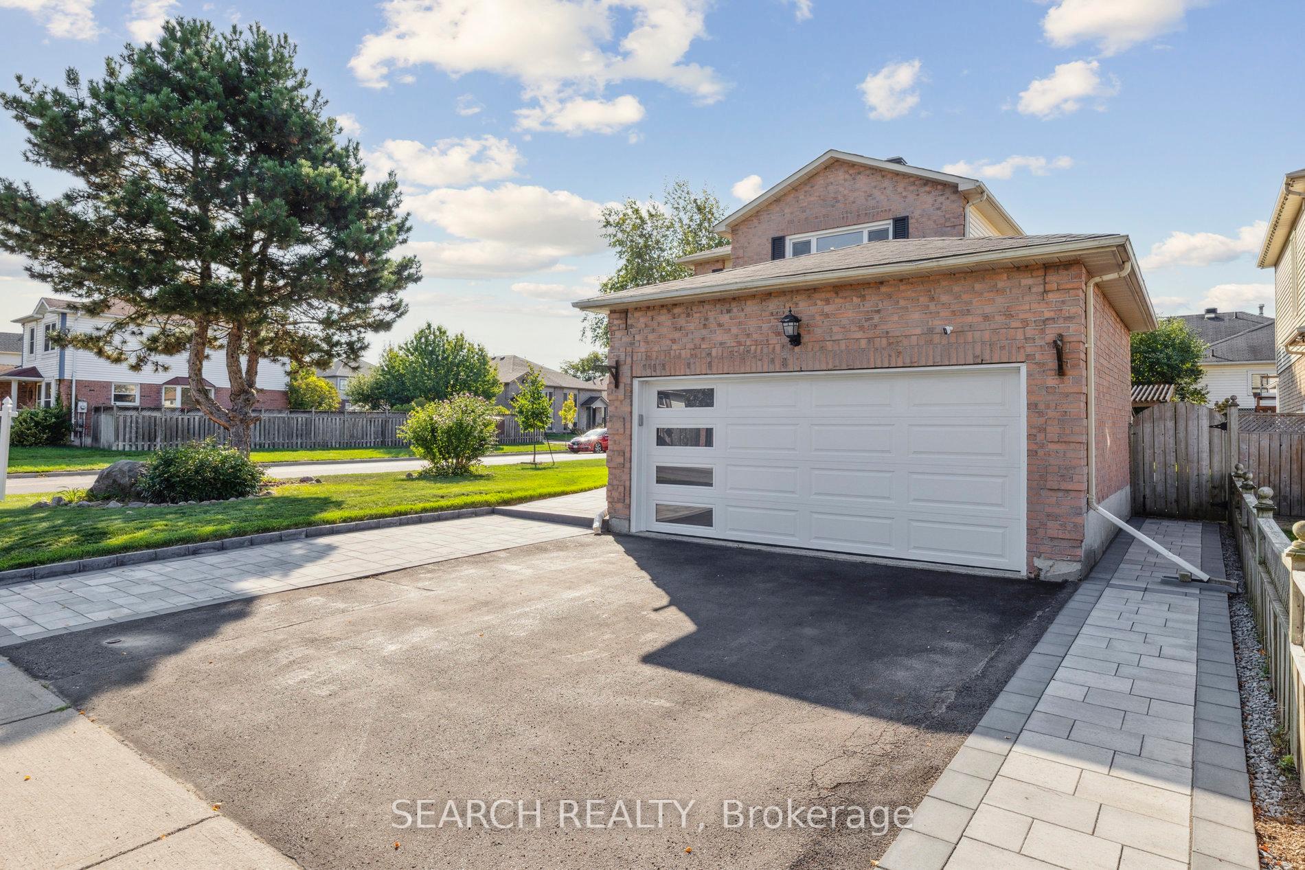 Photo 2 of 955 Renaissance Drive, Oshawa, Lakeview — HOMEH