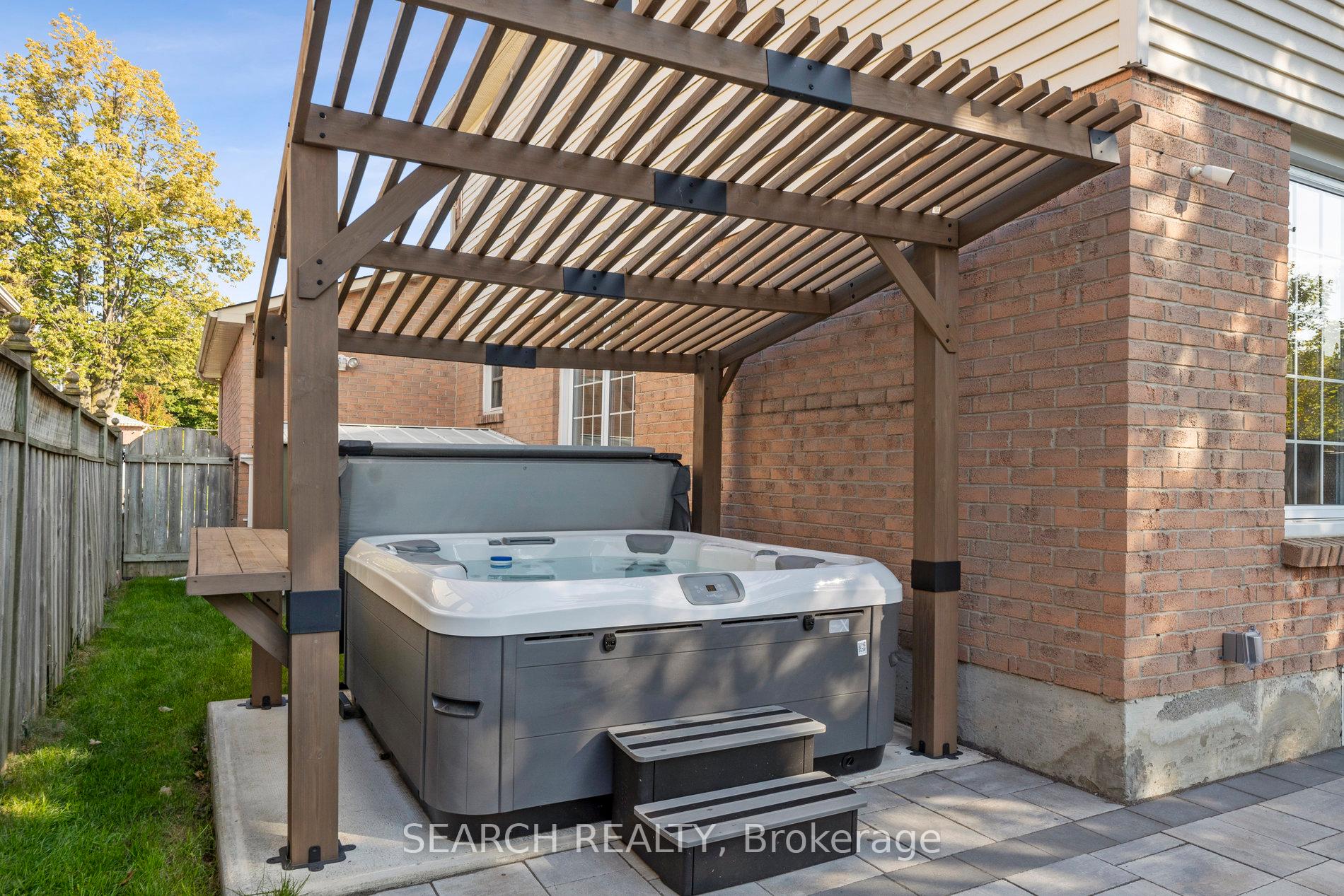 Photo 32 of 955 Renaissance Drive, Oshawa, Lakeview — HOMEH