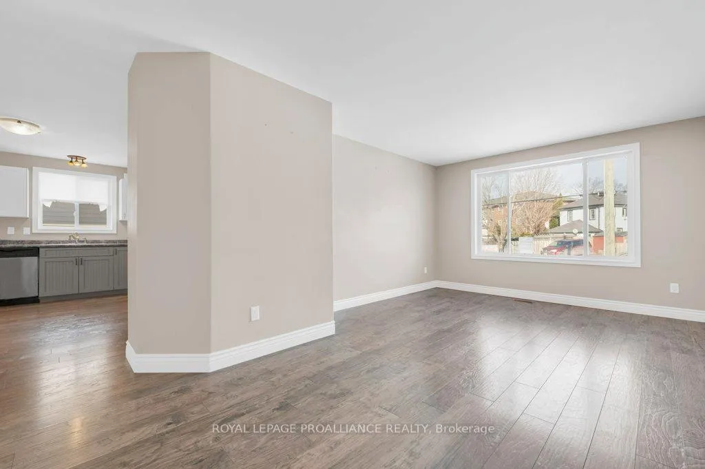 Photo 11 of 20 Terance Street, Quinte West, Trenton Ward — HOMEH