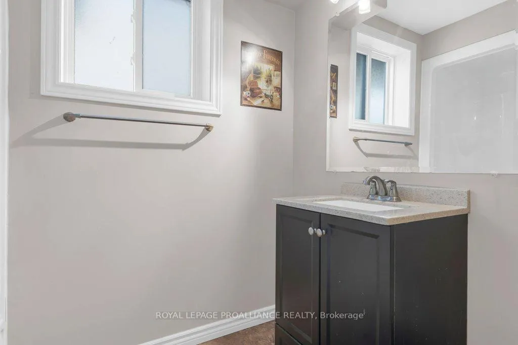 Photo 22 of 20 Terance Street, Quinte West, Trenton Ward — HOMEH