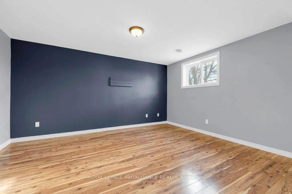 Photo 23 of 20 Terance Street, Quinte West, Trenton Ward — HOMEH