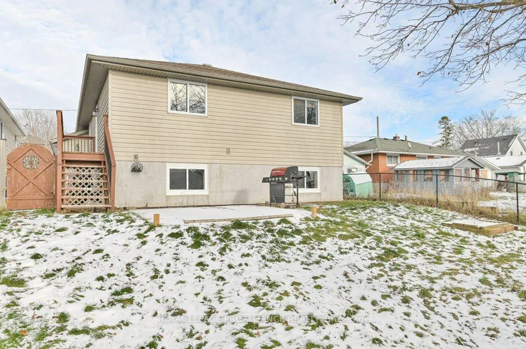 Photo 29 of 20 Terance Street, Quinte West, Trenton Ward — HOMEH
