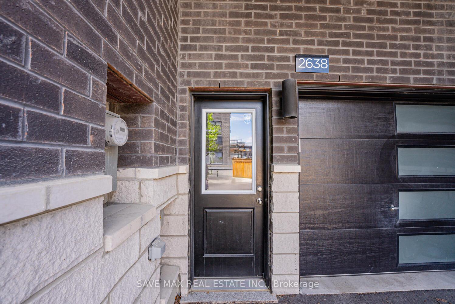 Photo 3 of 2638 Castlegate Crossing, Pickering, Duffin Heights — HOMEH