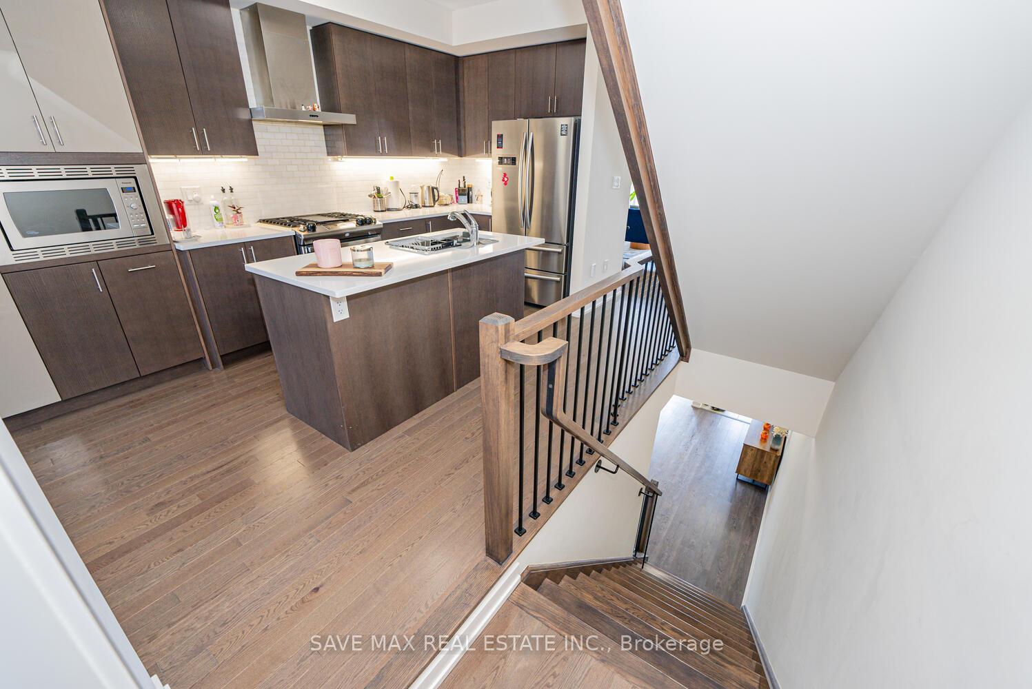 Photo 12 of 2638 Castlegate Crossing, Pickering, Duffin Heights — HOMEH