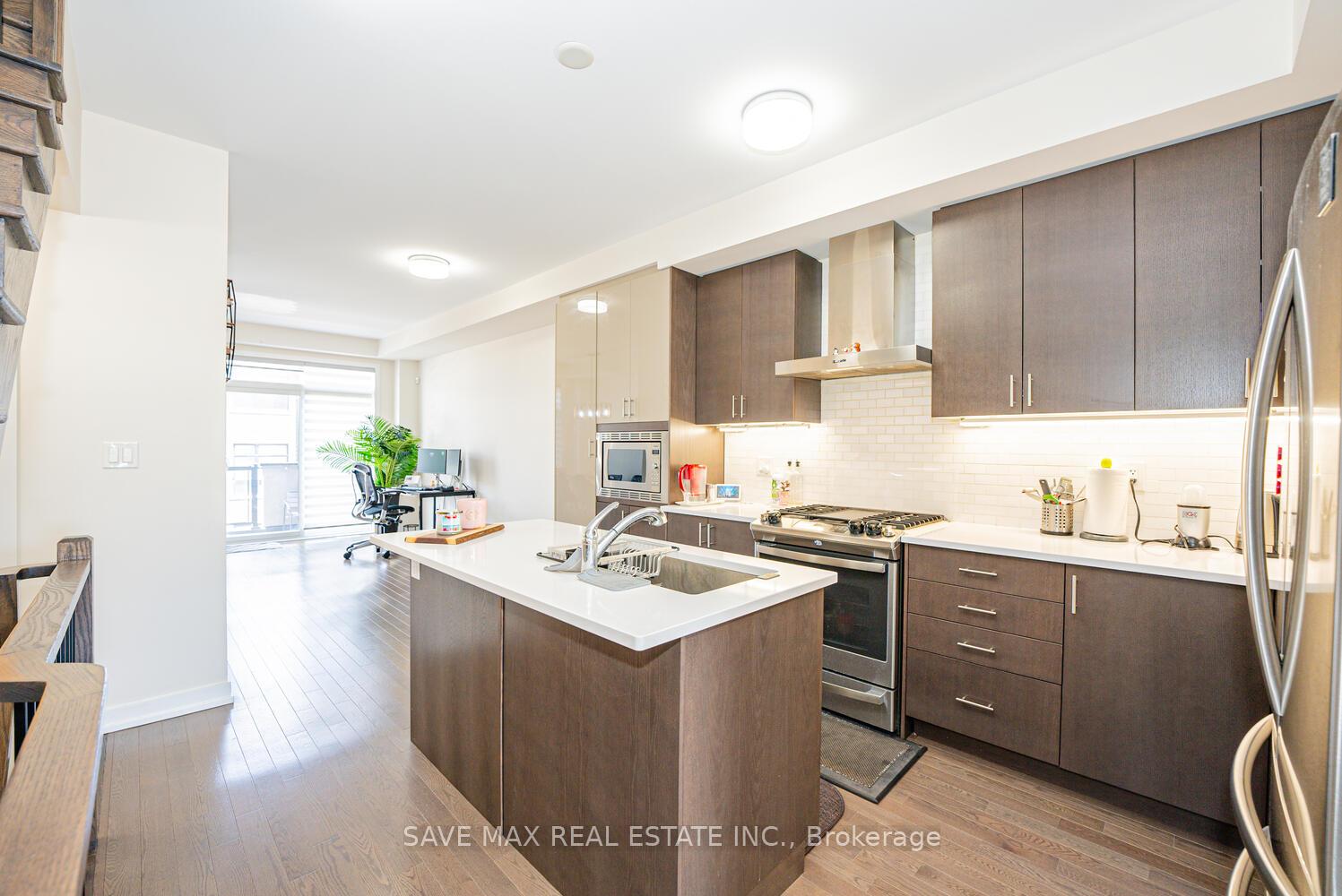 Photo 15 of 2638 Castlegate Crossing, Pickering, Duffin Heights — HOMEH