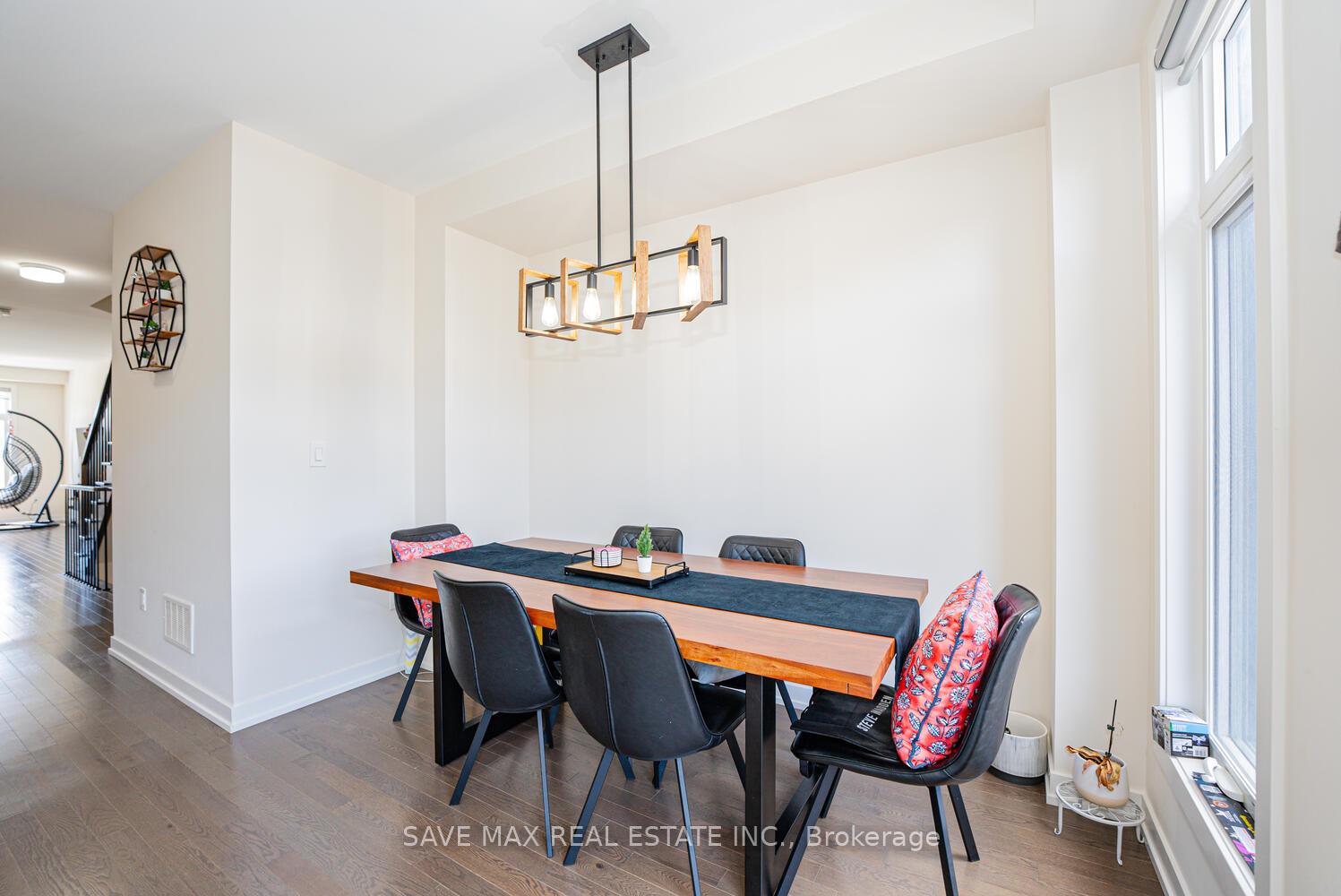 Photo 21 of 2638 Castlegate Crossing, Pickering, Duffin Heights — HOMEH